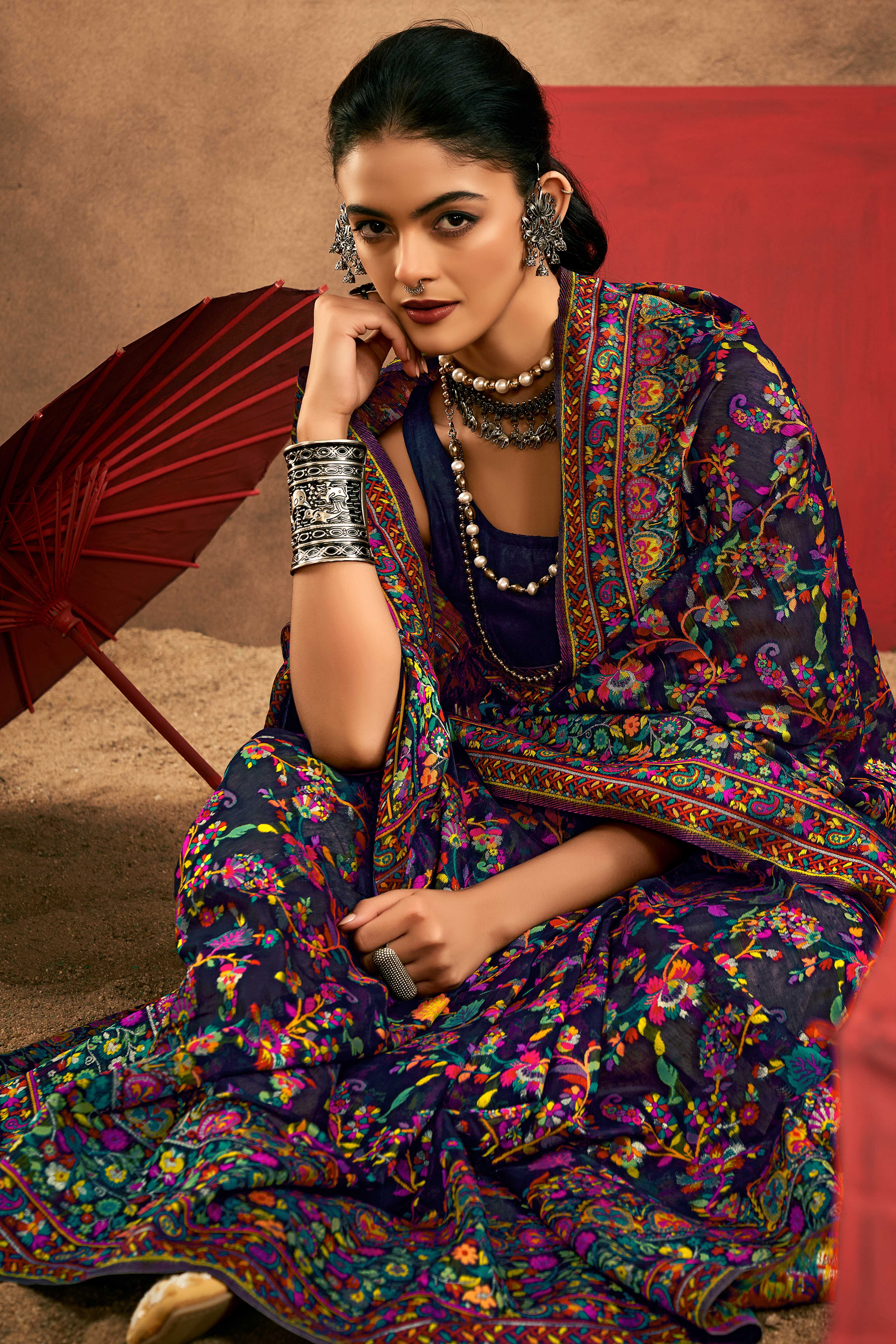 Graceful Navy Blue Floral Weaving Pashmina Modal Cotton Blend Saree With Timeless Appeal - Image 4
