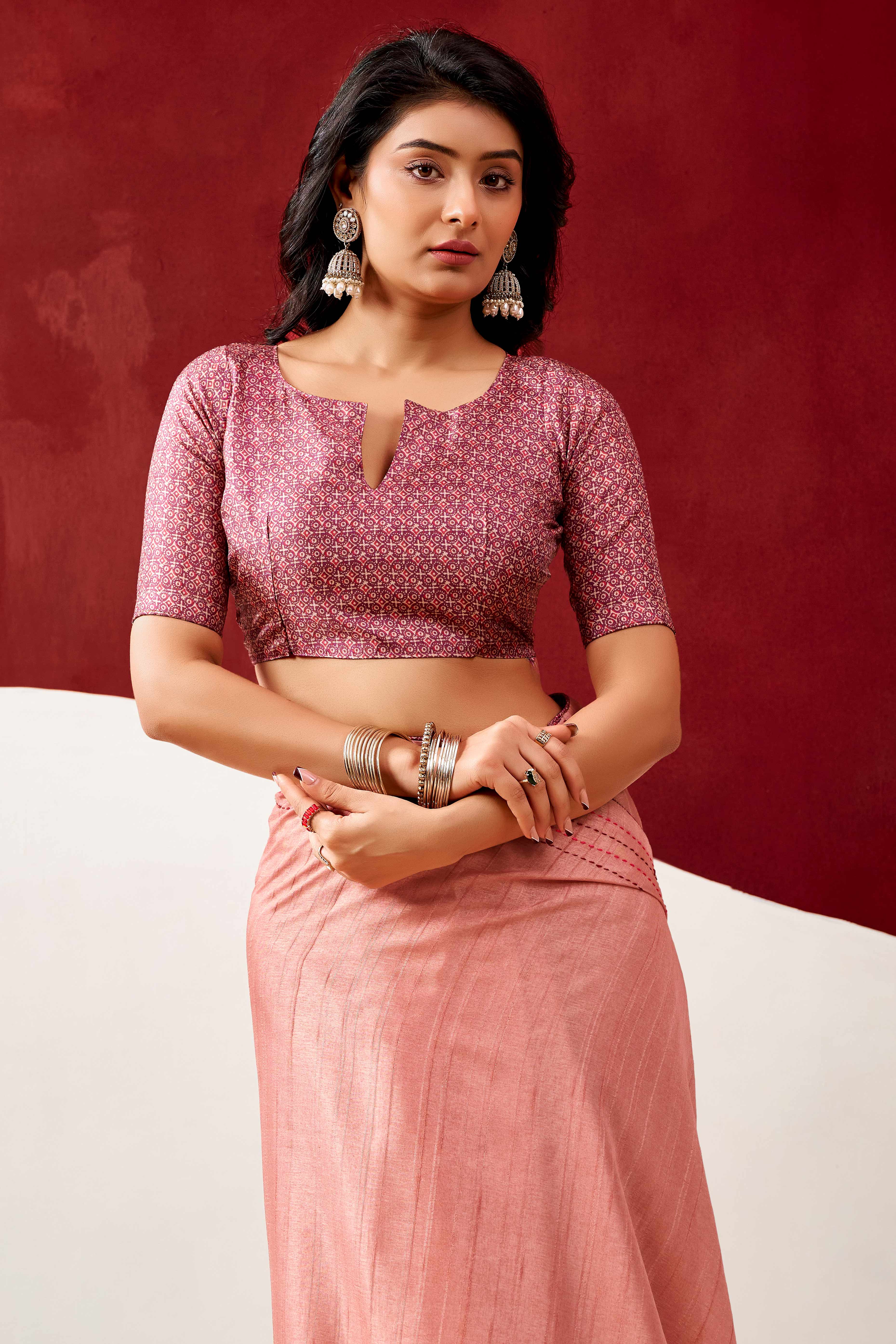 Graceful Peach Handloom Cotton Blend Saree Featuring Striped Lining Embroidery & Tassel Pallu - Image 5