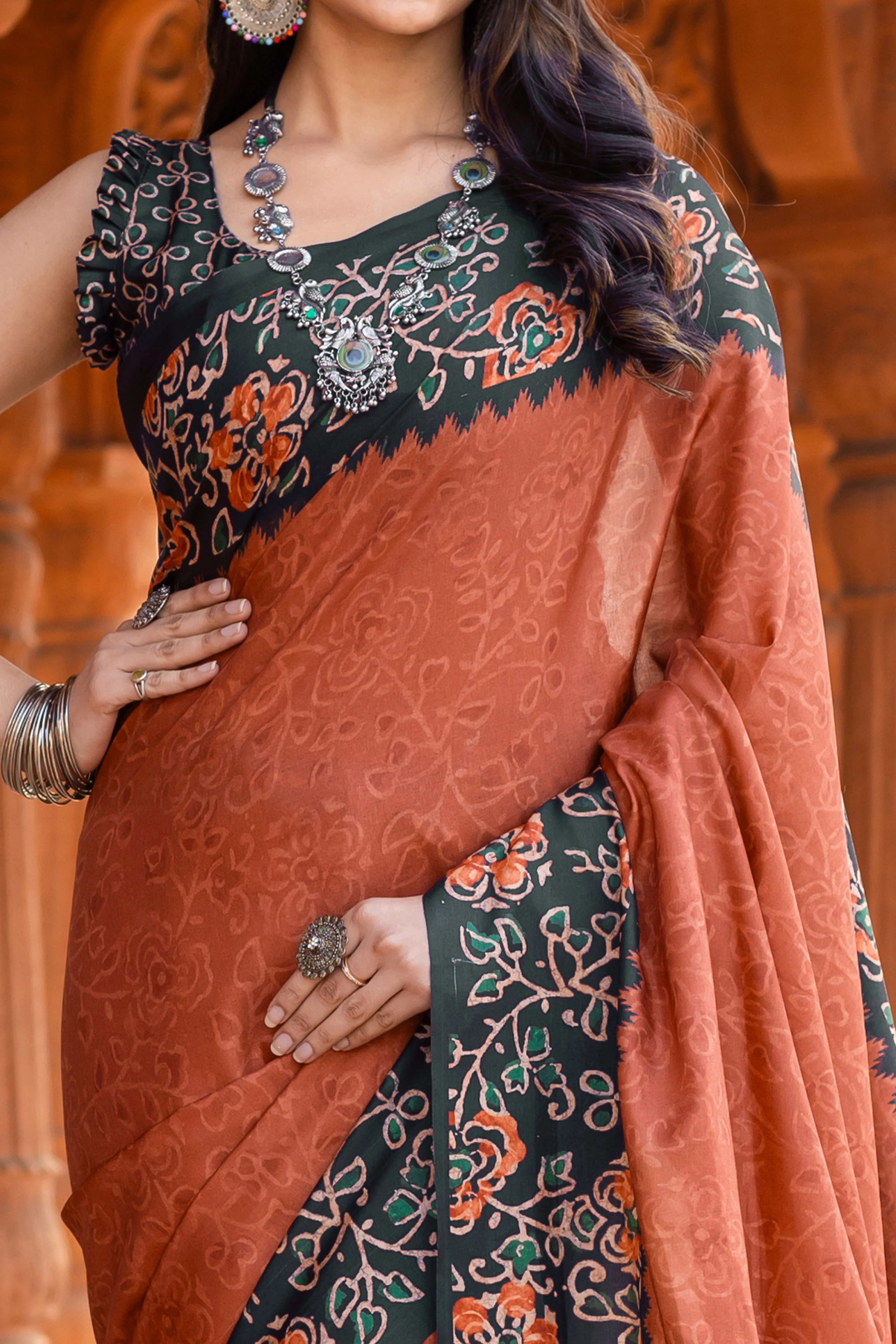 Graceful Rust Floral Printed Manipuri Cotton Silk Saree Showcasing Timeless Elegance - Image 2