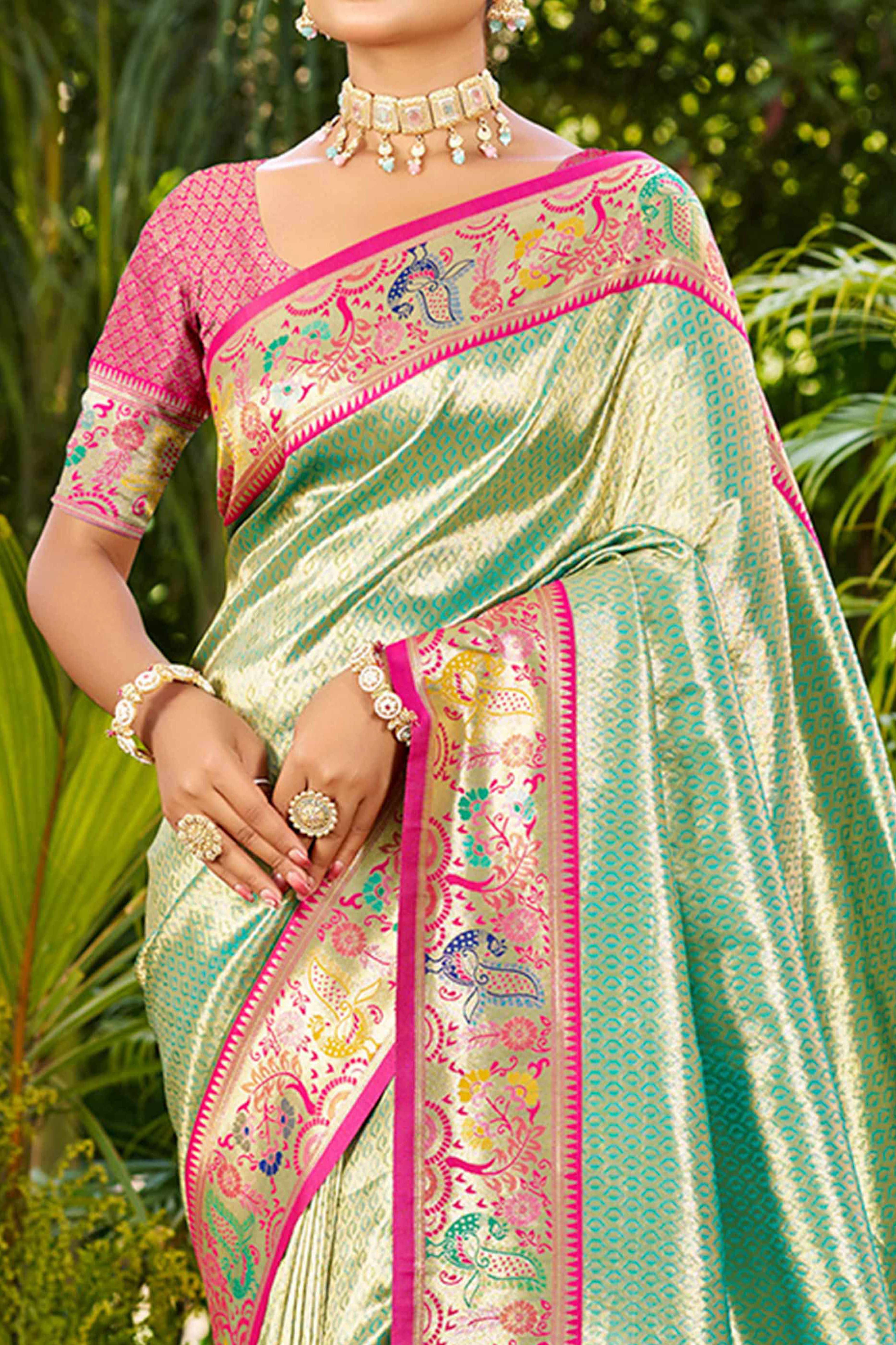 Graceful Turquoise Silk Blend Saree Adorned With Intricate Zari Weave & Peacock Motif Pallu - Image 2