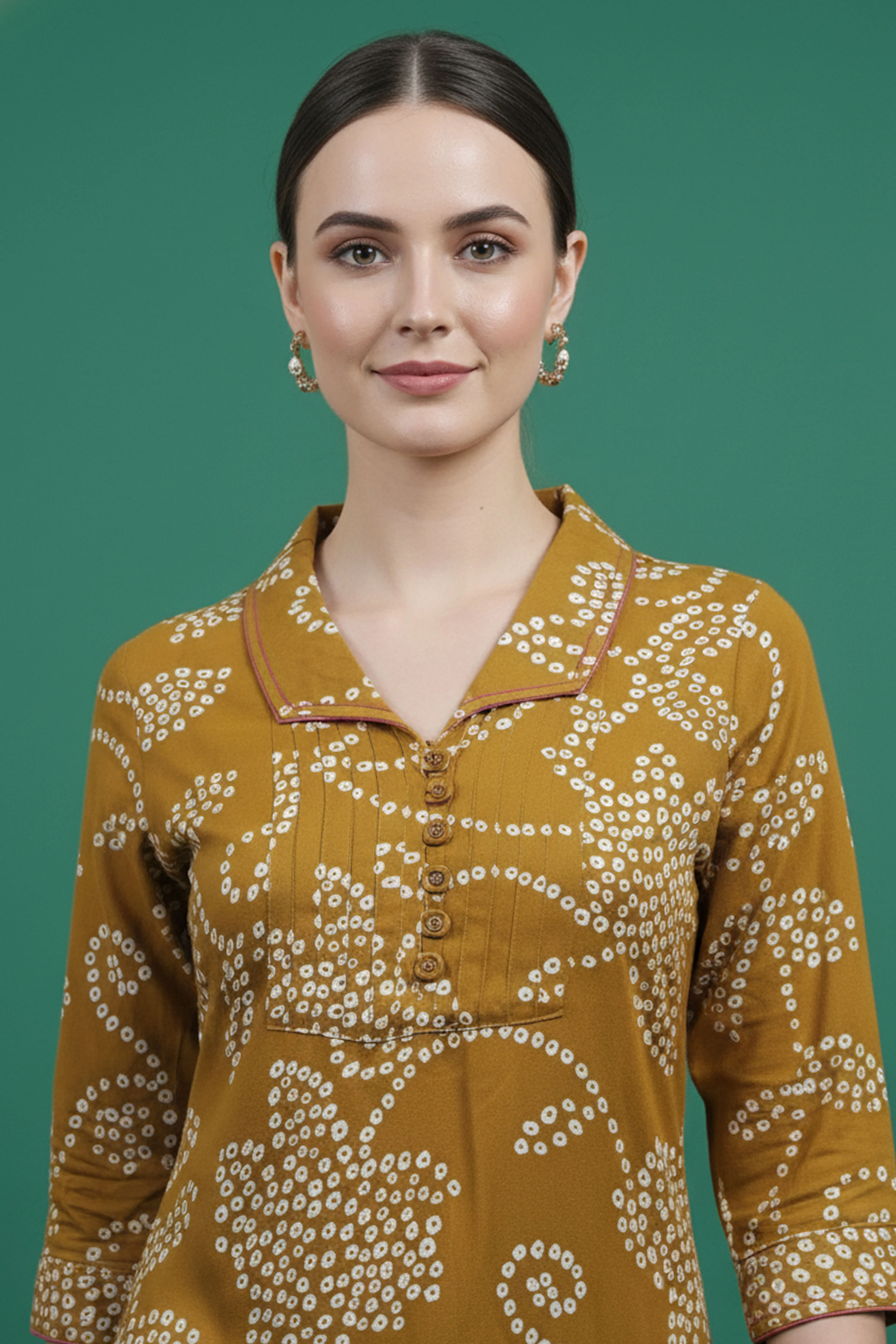 Green Bandhani Print Straight Fit Top Bottom Set in Comfortable Rayon Fabric - Image 2