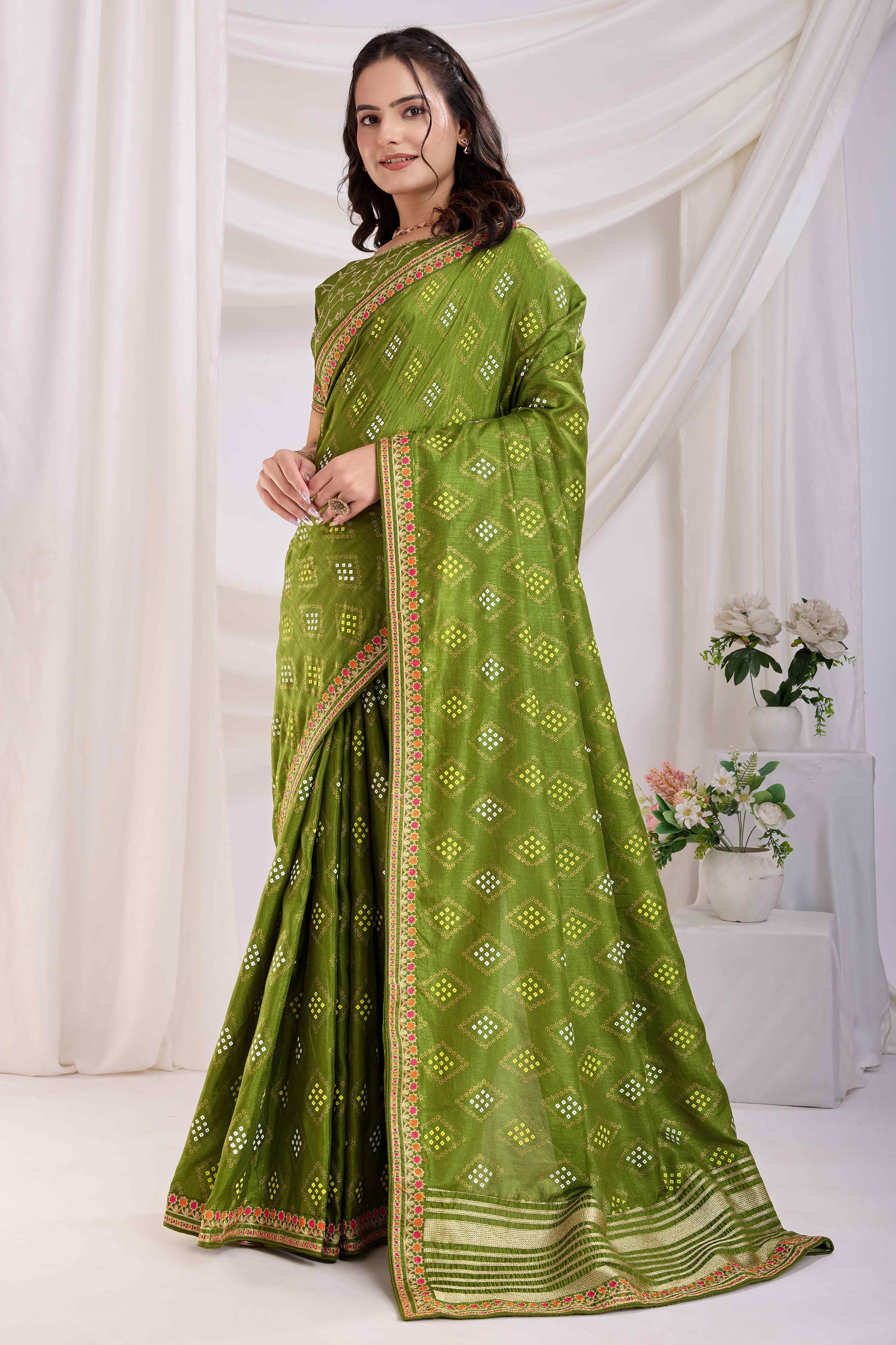 Green Bandhani Printed Vichitra Silk Saree With Embroidery Border - Image 3