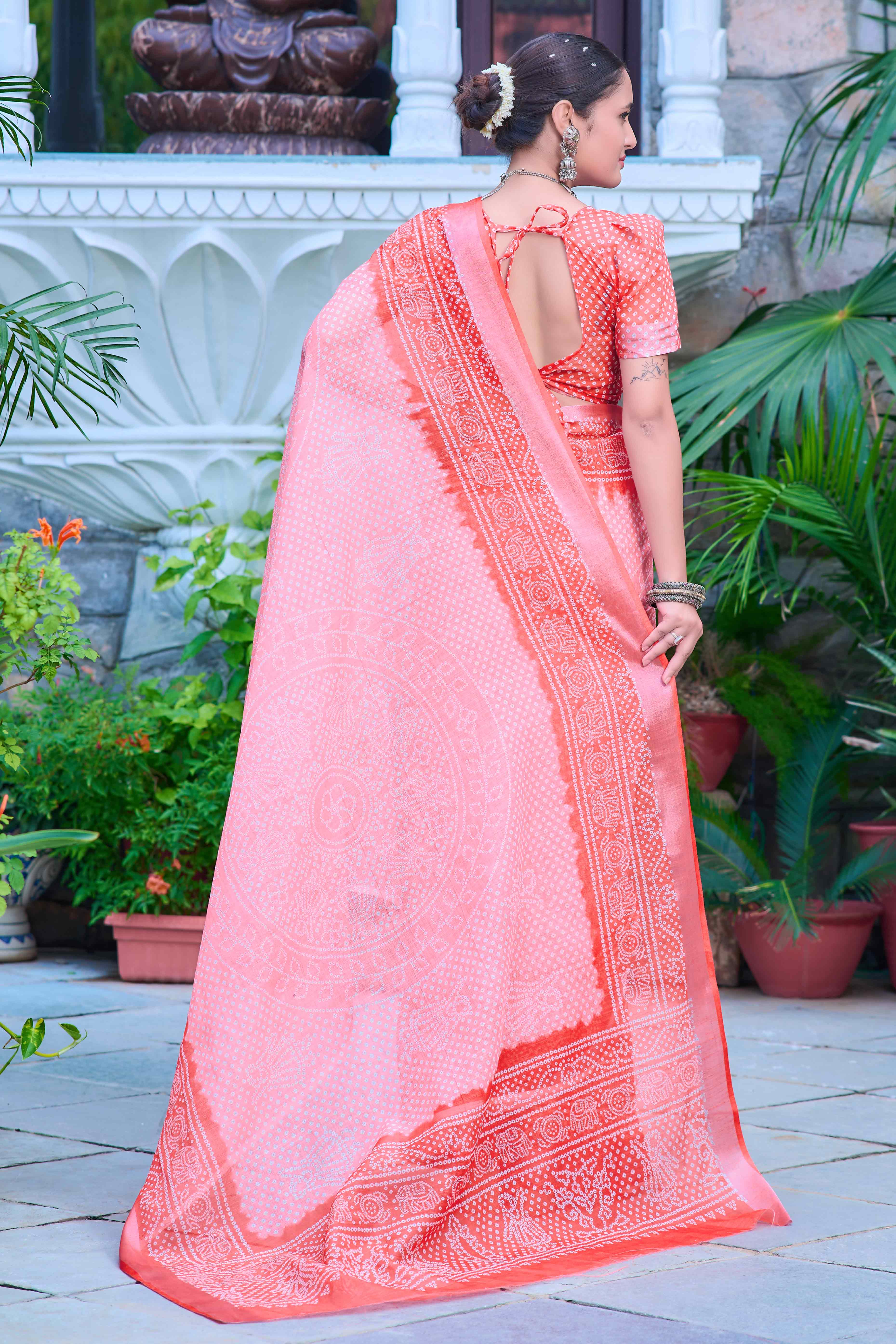 Gajri Pink Bandhani Printed Linen Saree - Image 6