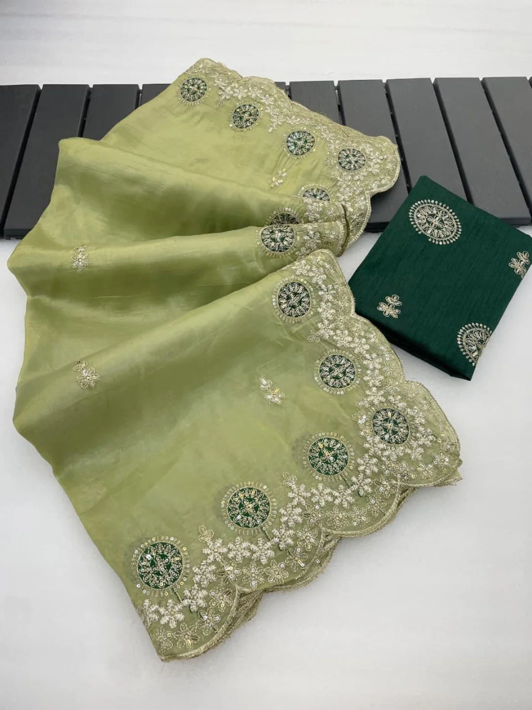 Green Charm Crunchy Saree with Premium Embroidered Border - Image 6