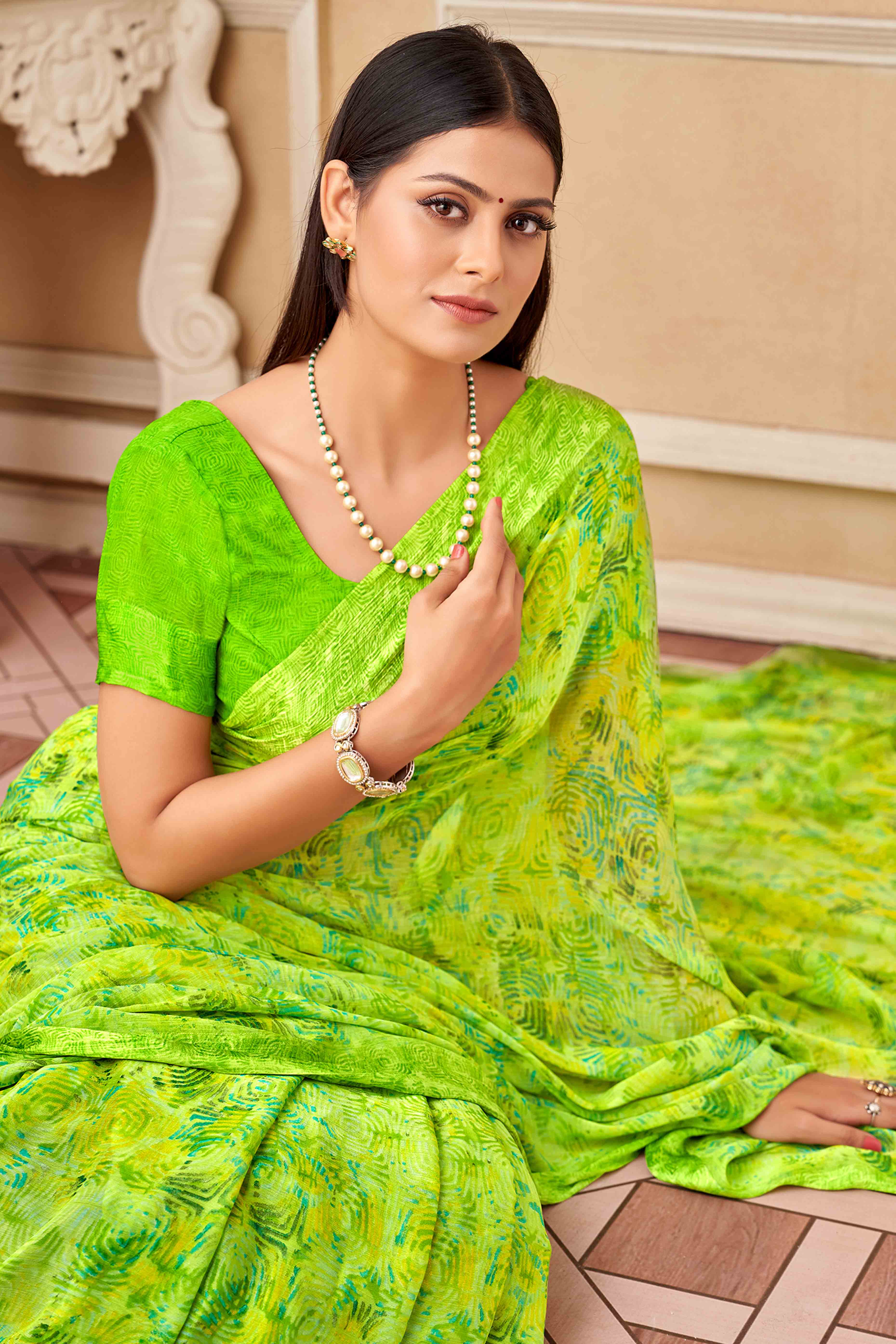 Green Chiffon Saree With Delicate Prints & Elegant Satin Woven Border - Image 3
