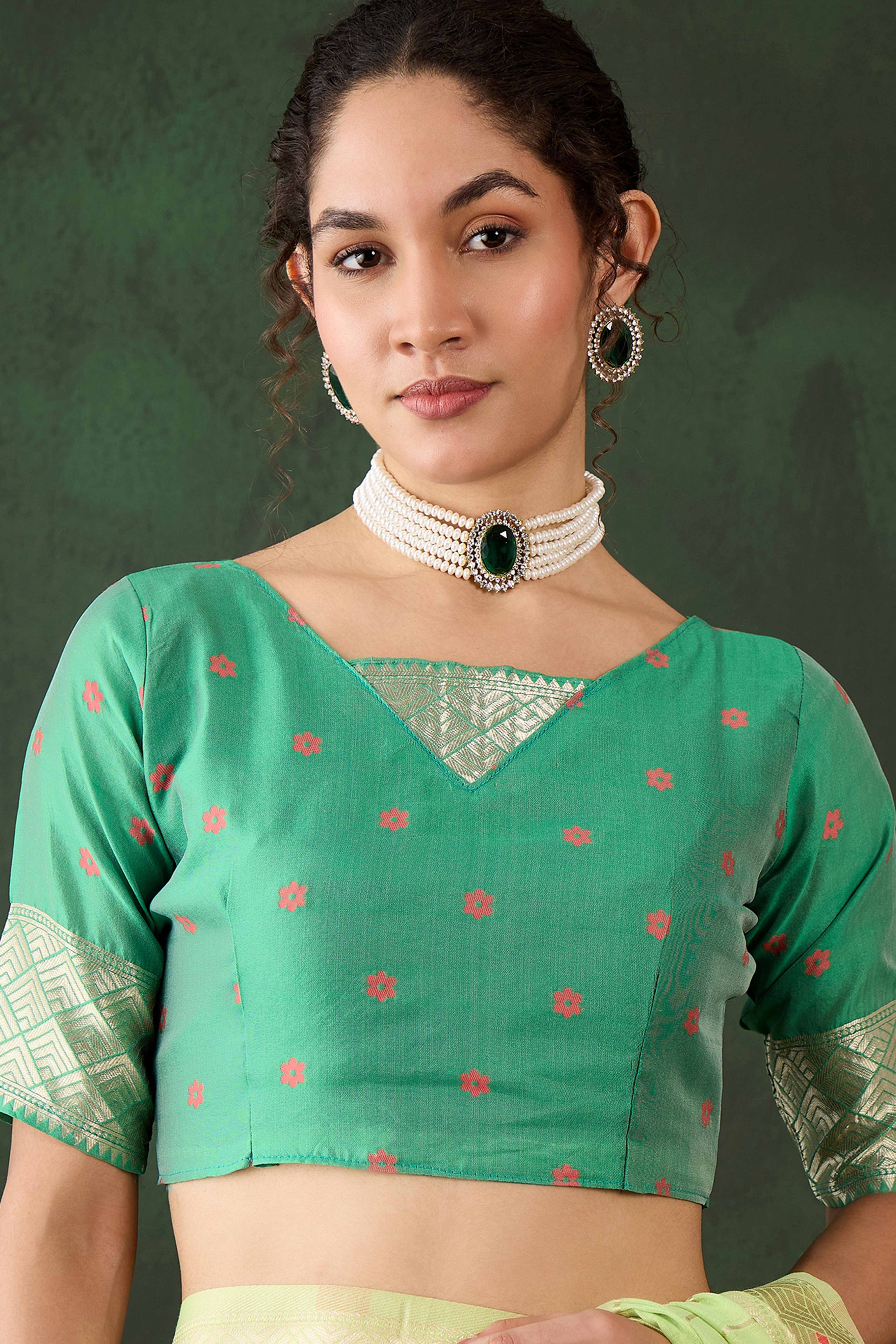 Green Cotton Blend Saree Adorned With Intricate Floral Zari Weaving & A Stylish Tassel Pallu - Image 7