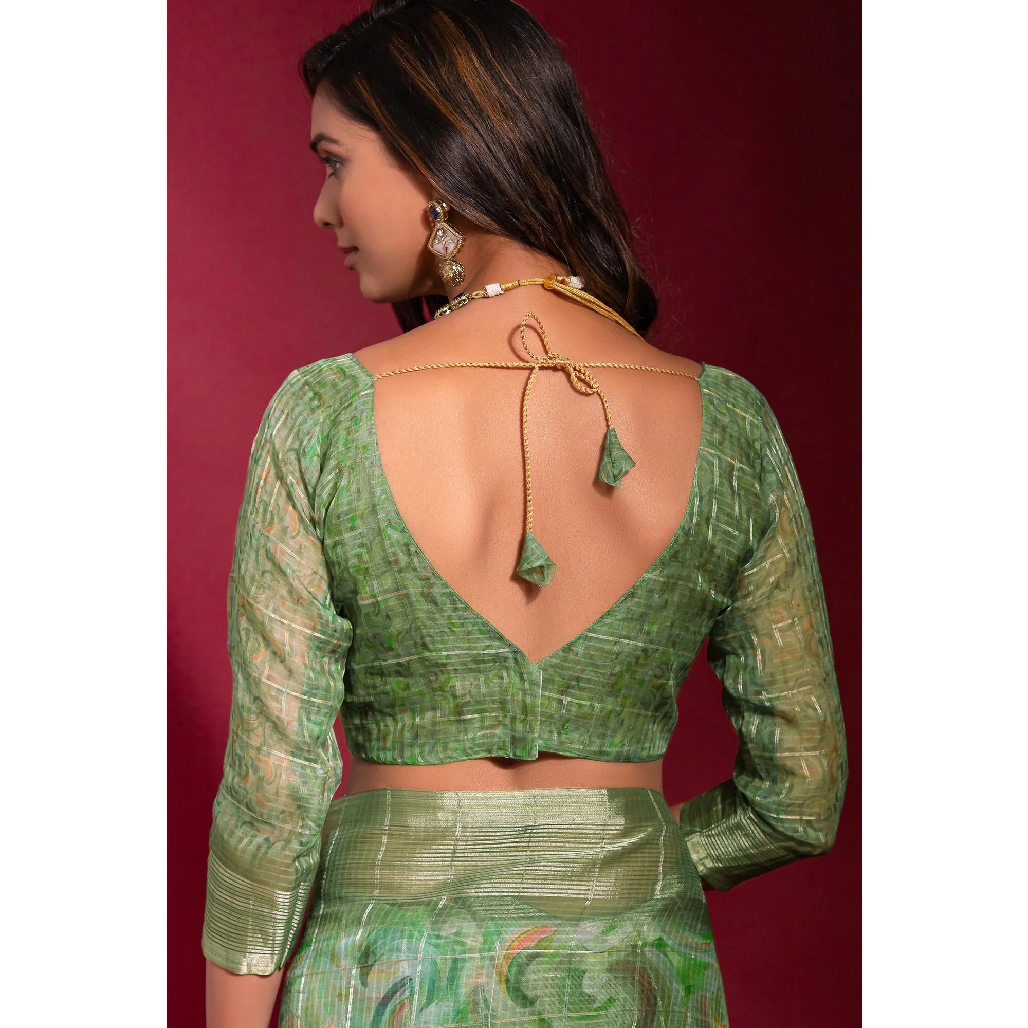 Green Digital Printed With Zari Work Linen Saree - Image 6