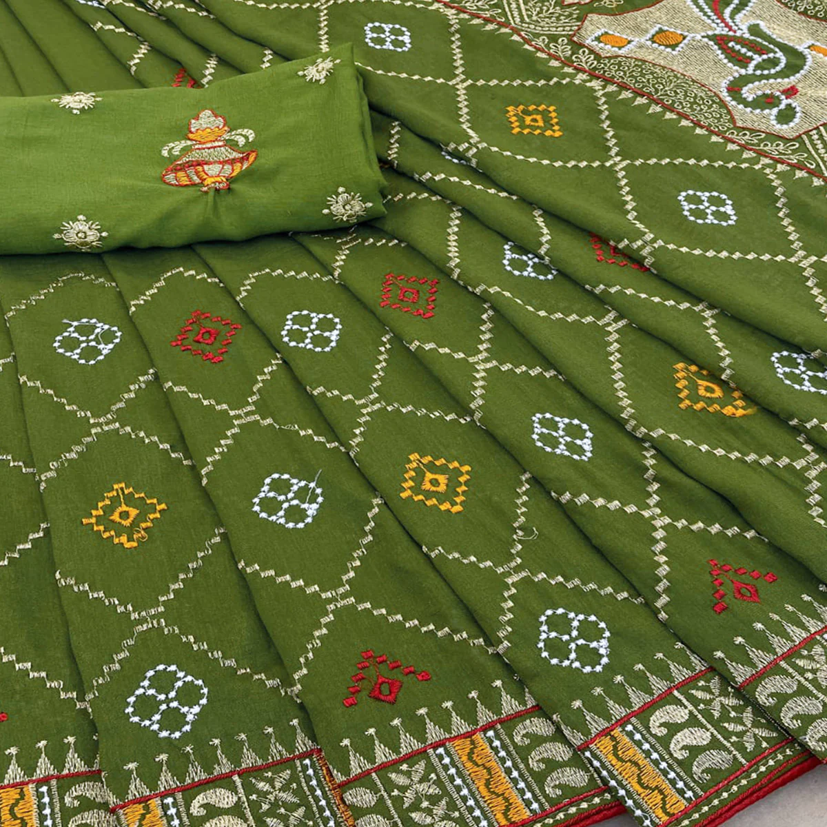 Green Embroidered Vichitra Silk Saree - Image 2