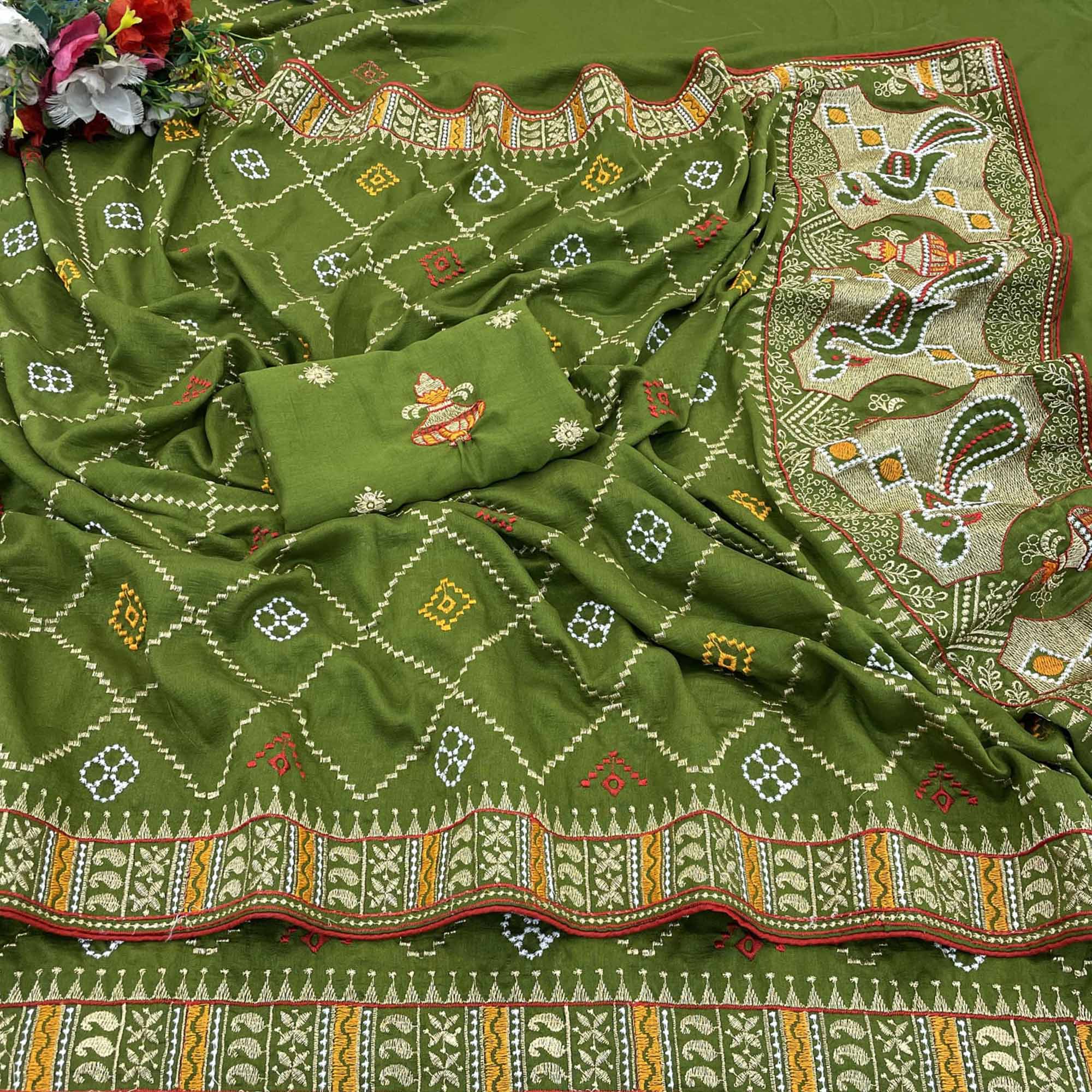Green Embroidered Vichitra Silk Saree - Image 3