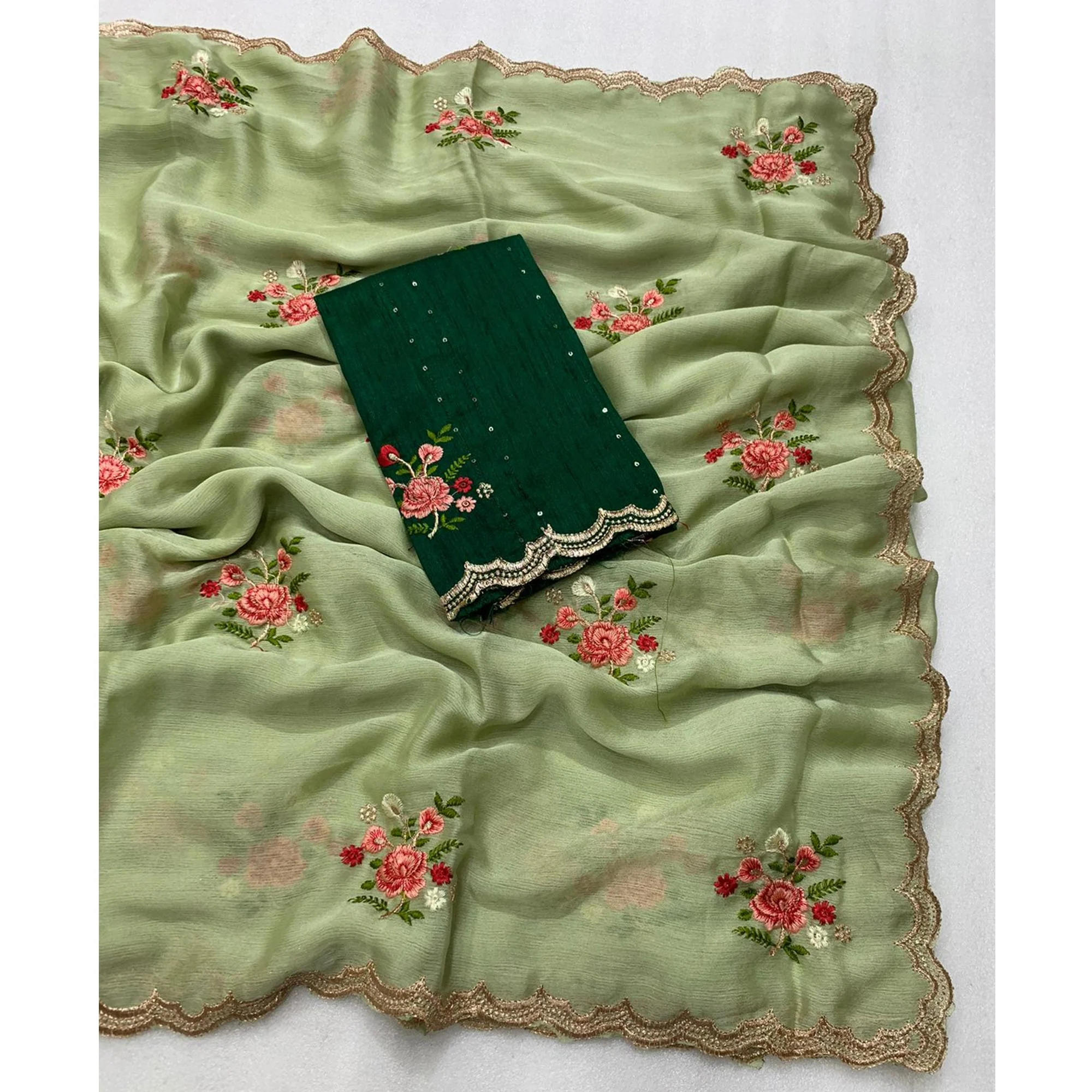 Green Floral Embroidered Chiffon Saree - Image 4