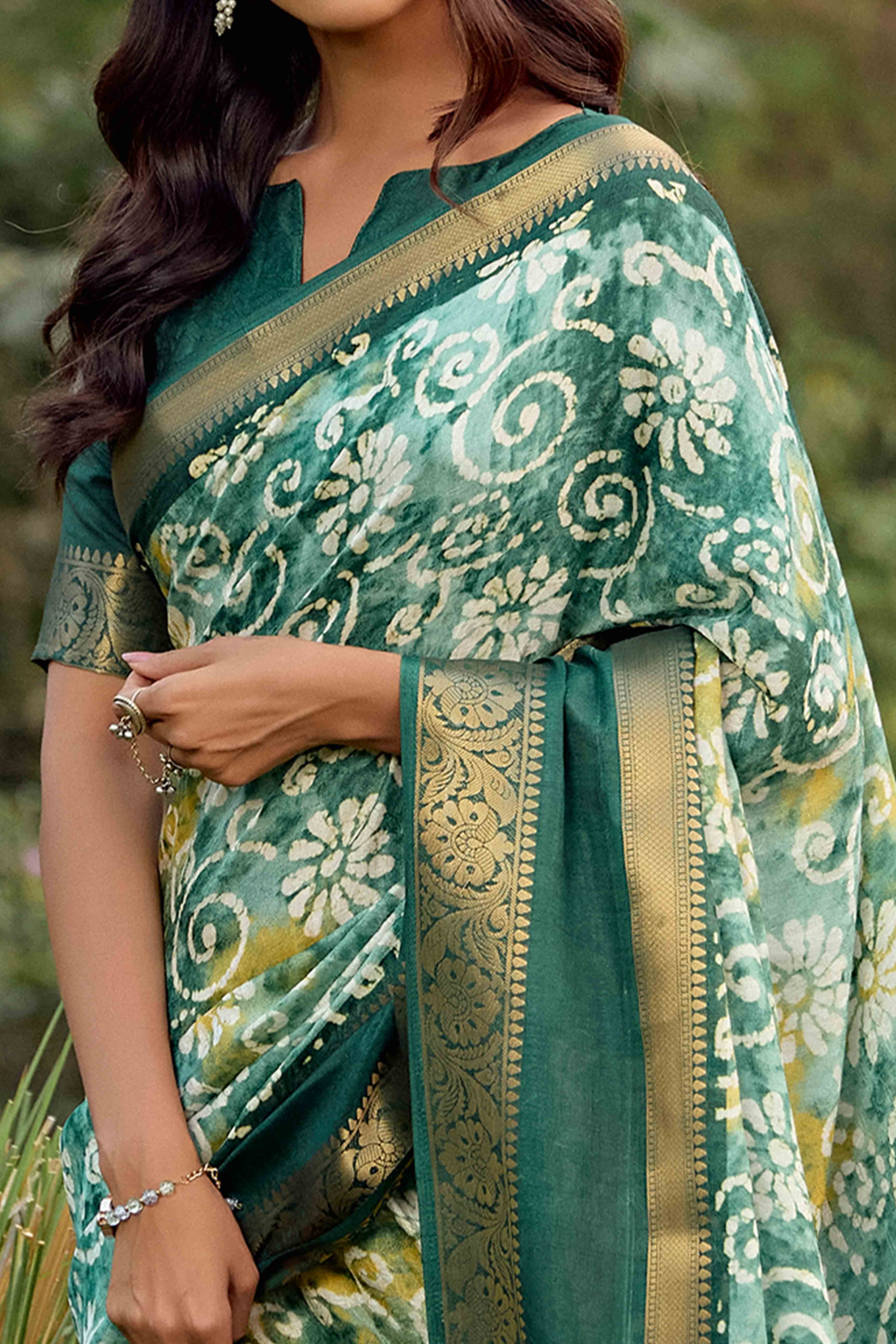 Green Floral Printed Dola Silk Saree - Image 2