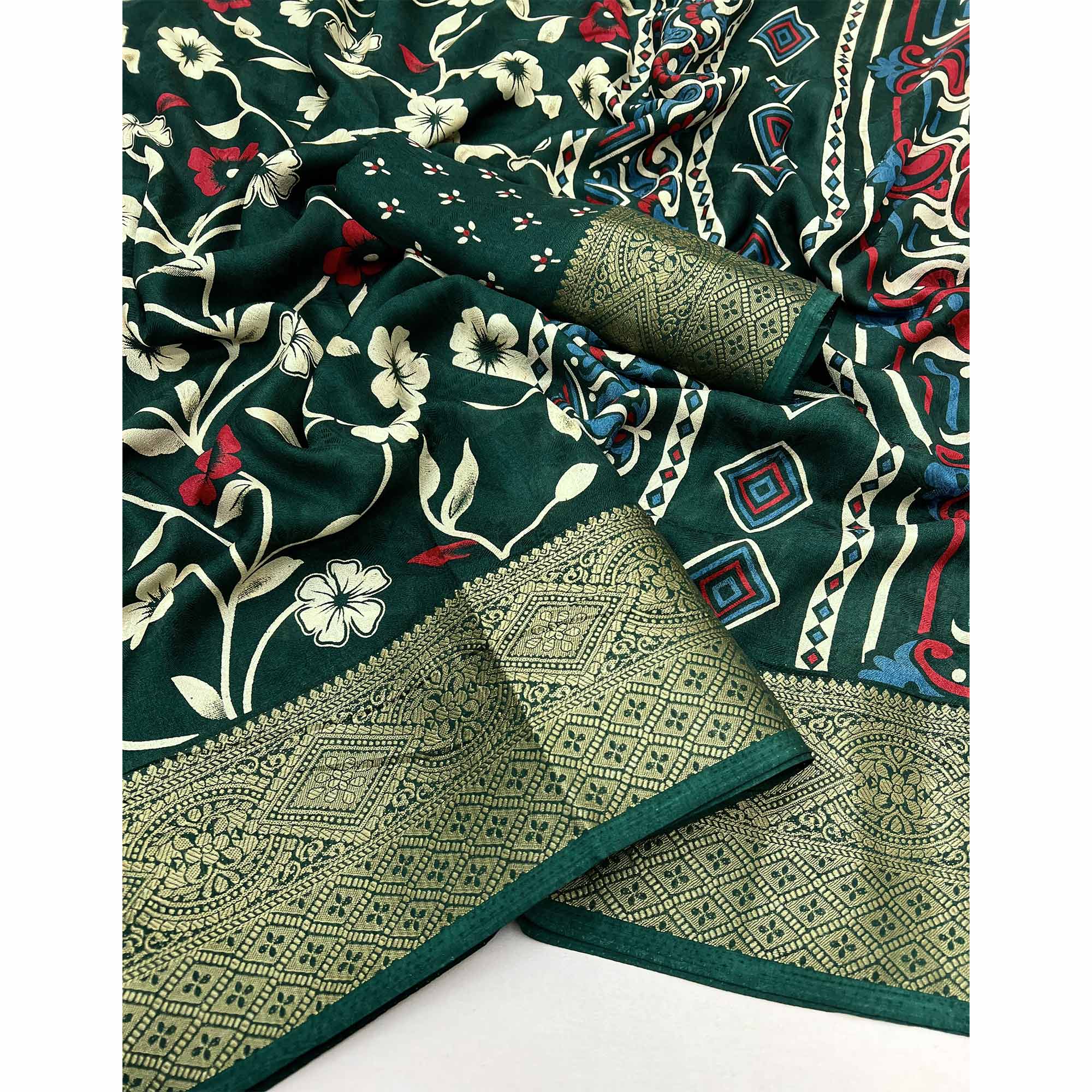 Green Floral Printed Georgette Saree With Woven Border - Image 3