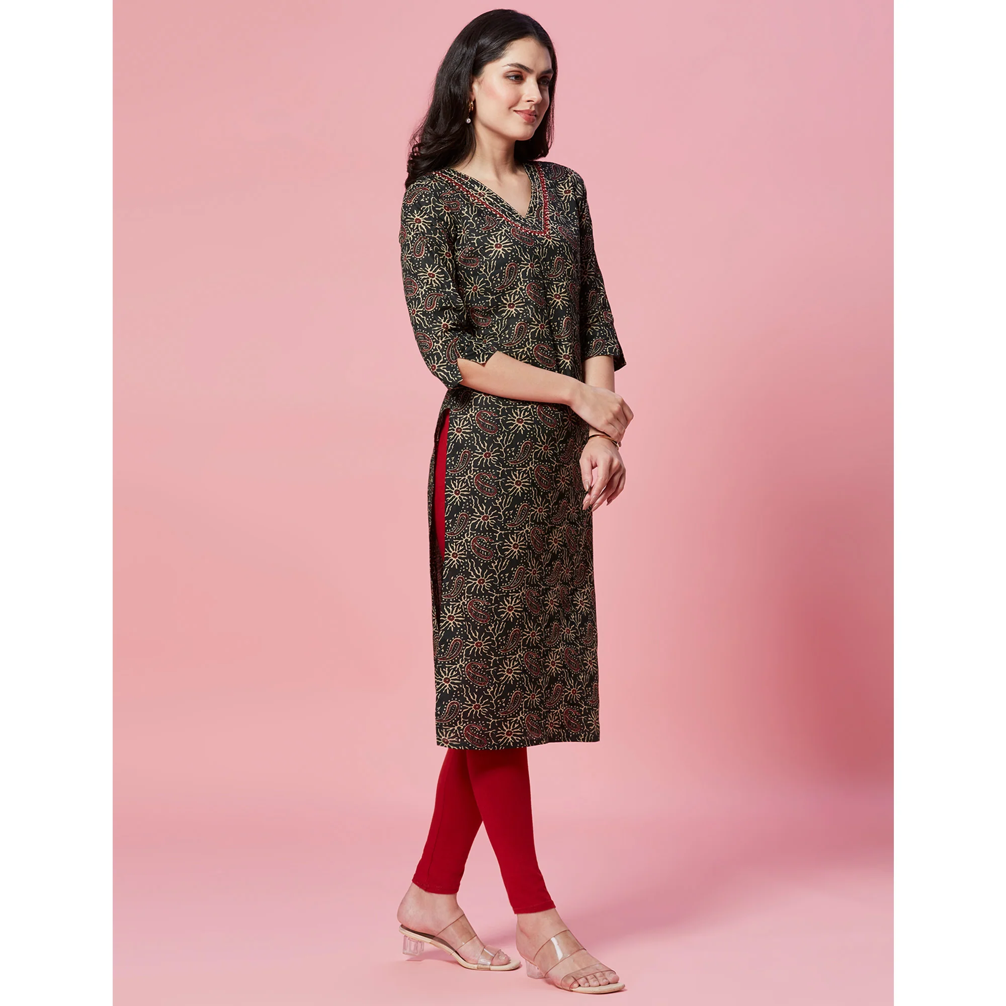Green Floral Printed Pure Cotton Straight Kurti - Image 5