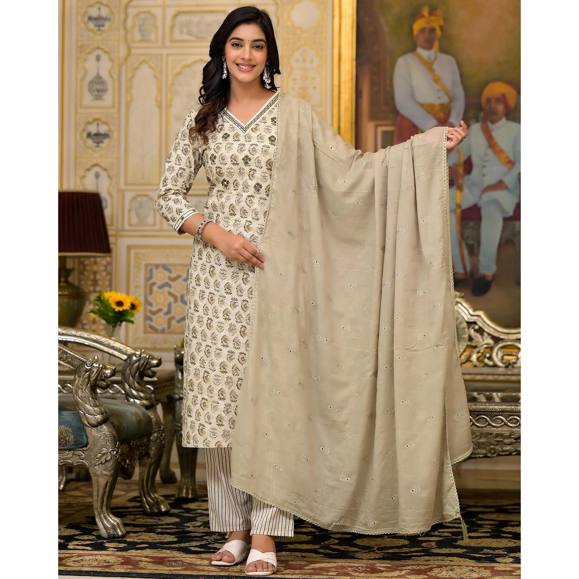Green Floral Printed Pure Cotton Straight Salwar Suit - Image 5