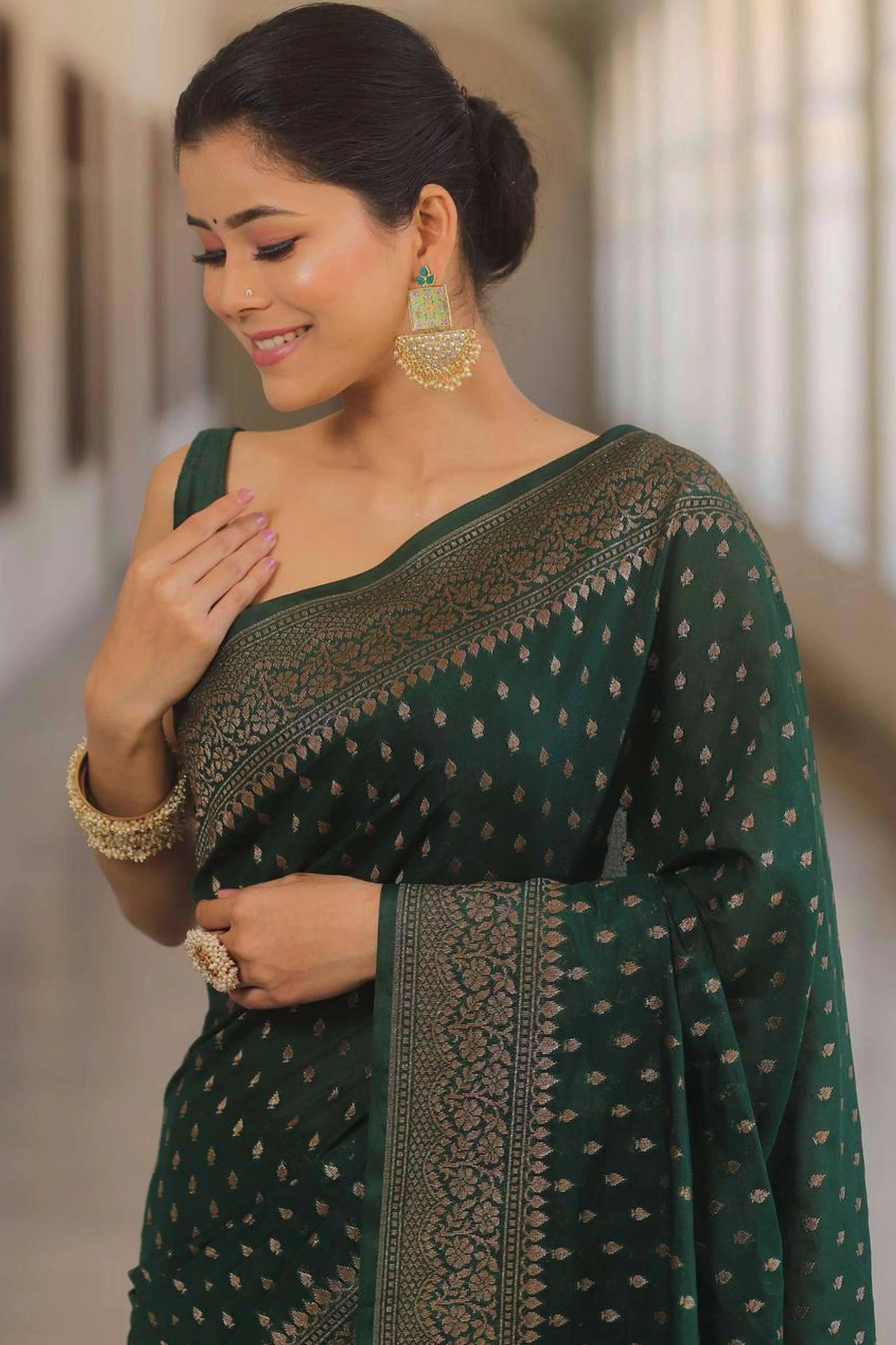 Green Floral Woven Lichi Banarasi Silk Saree - Image 6