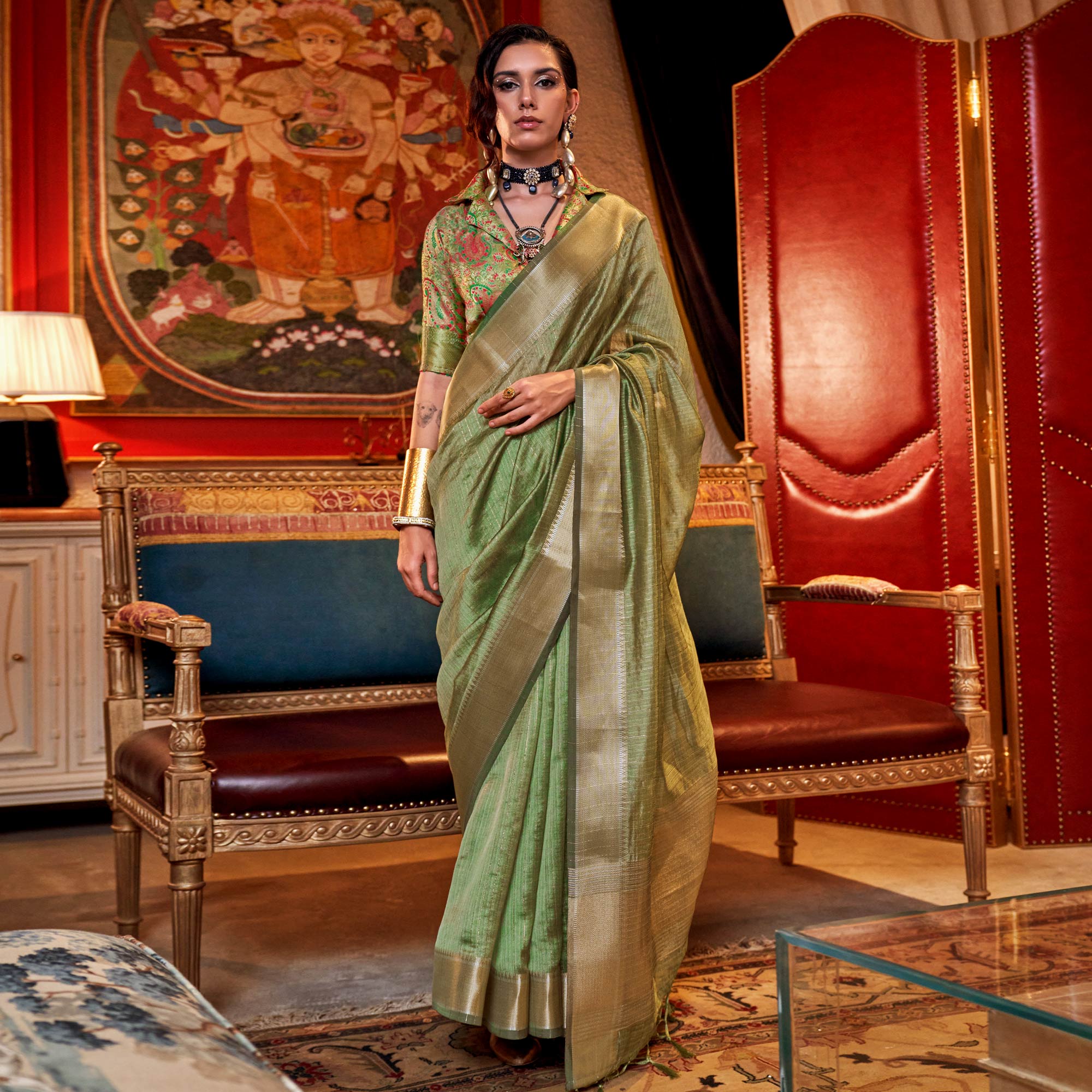 Green Handloom Woven Chiffon Saree - Image 3