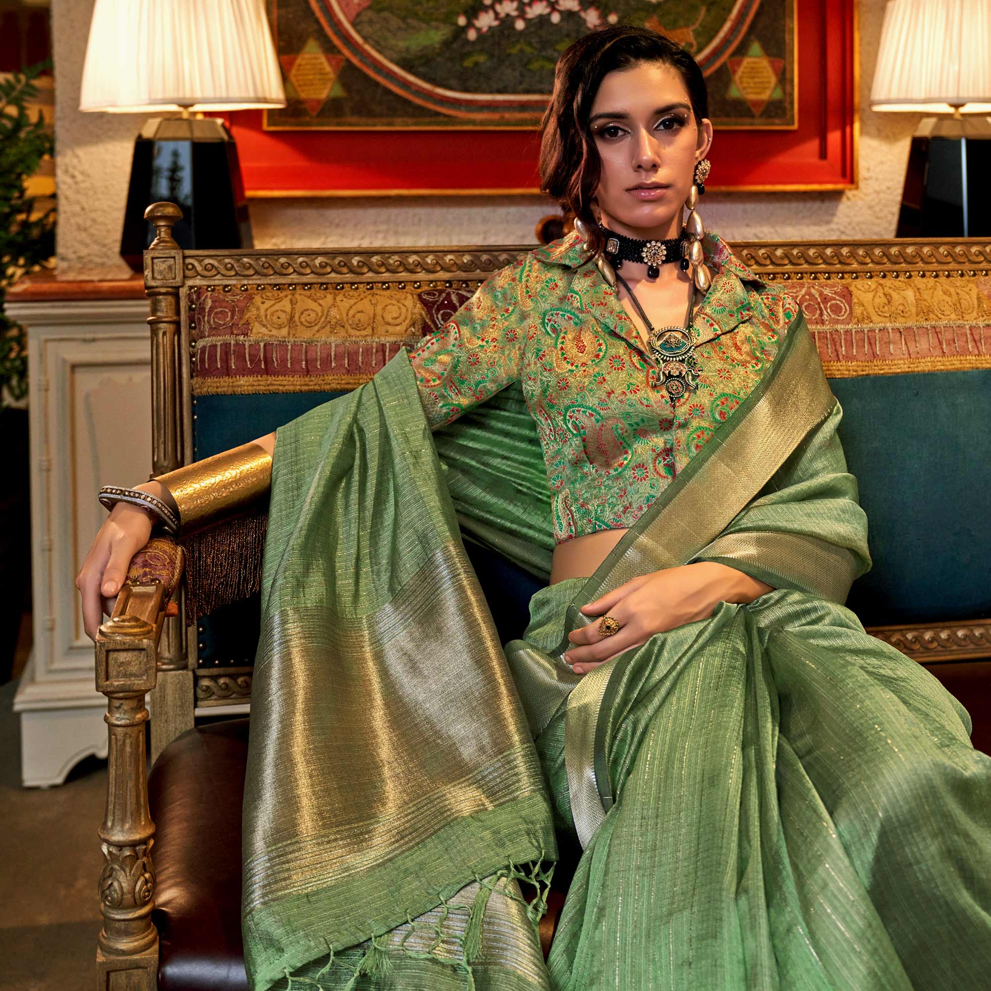 Green Handloom Woven Chiffon Saree - Image 4
