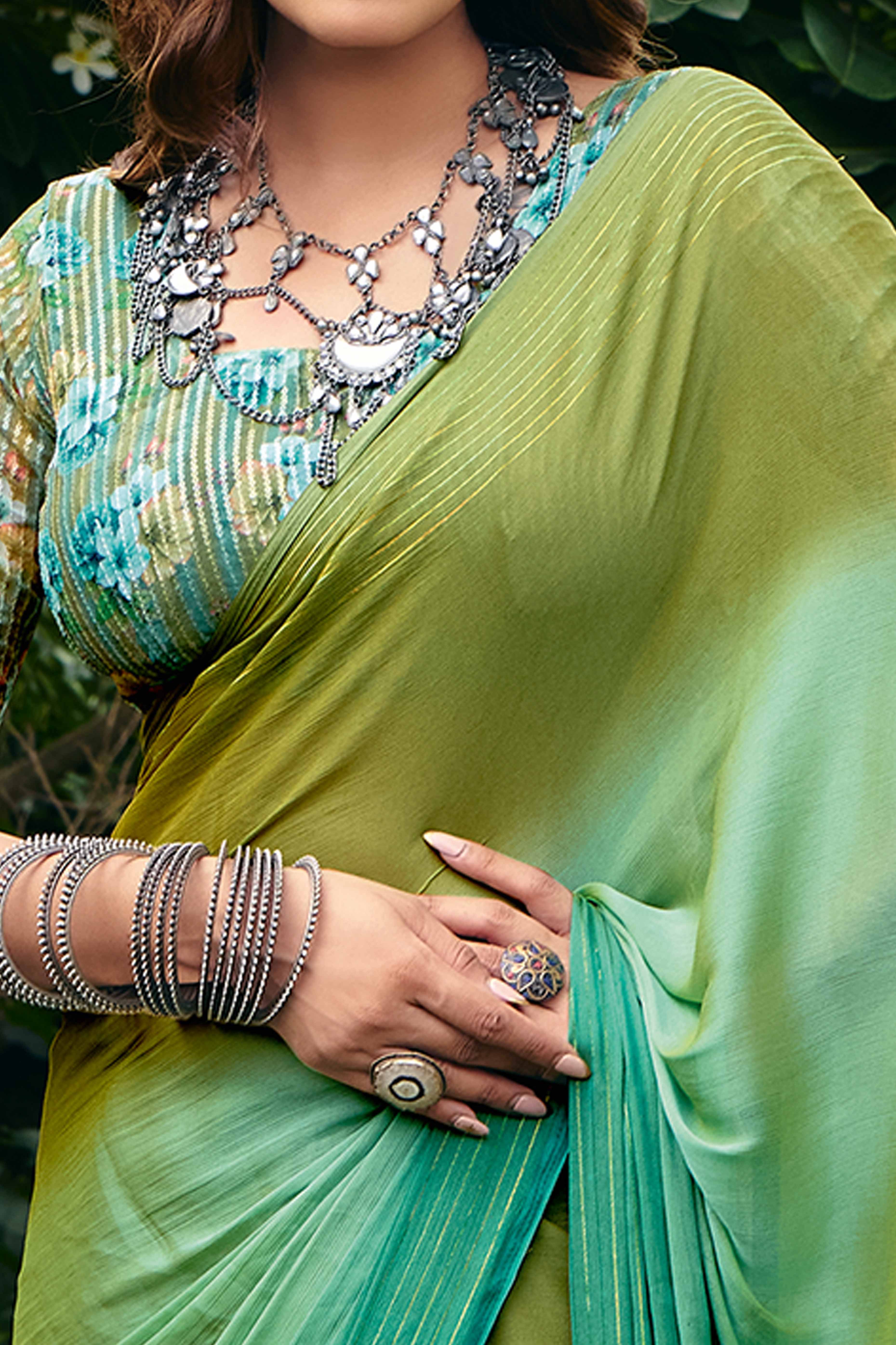 Green Ombre Chiffon Saree Embellished with Golden Zari - Image 2