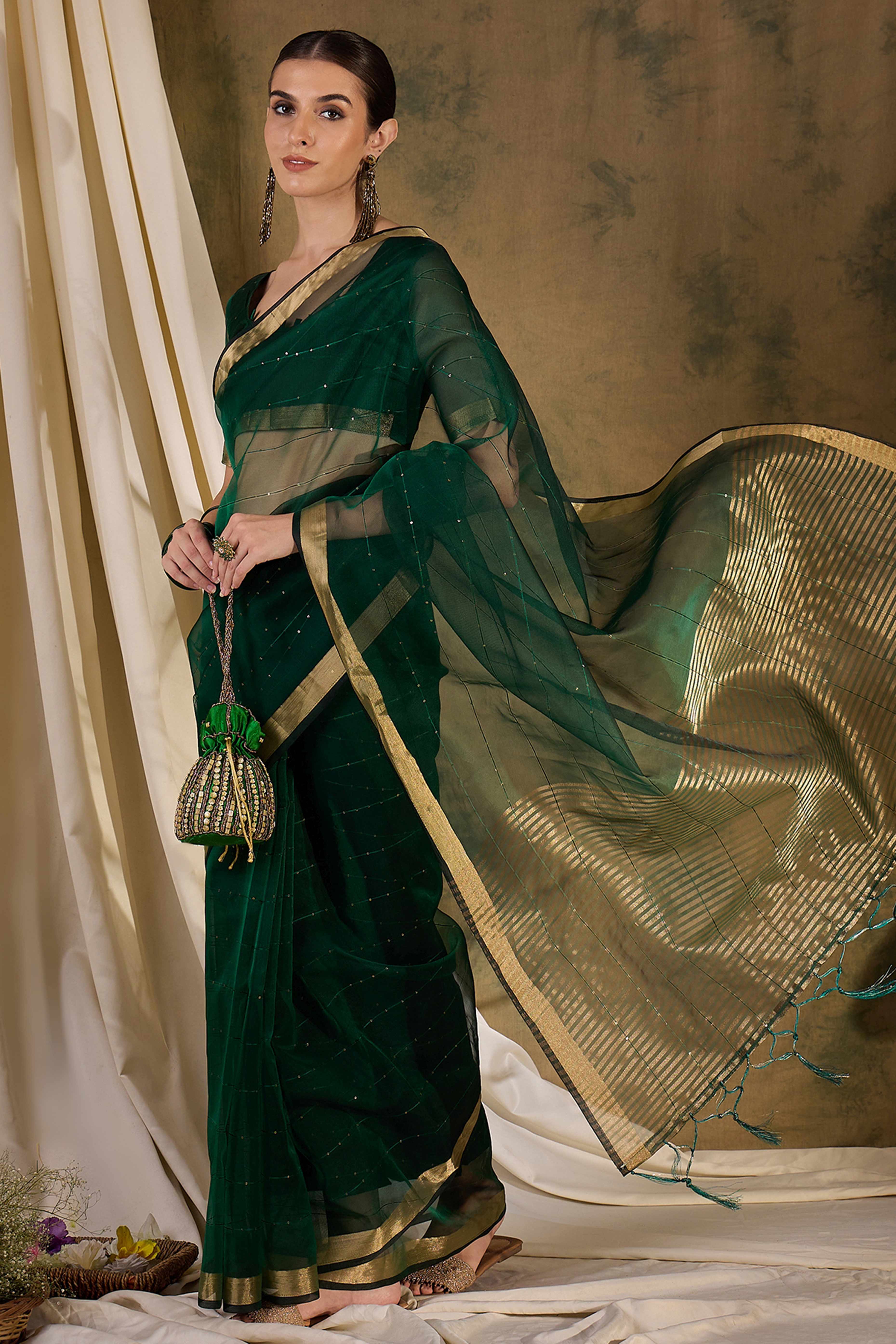 Green Organza Silk Saree Featuring Shimmering Sequins Embroidery & Elegant Tasselled Pallu - Image 4