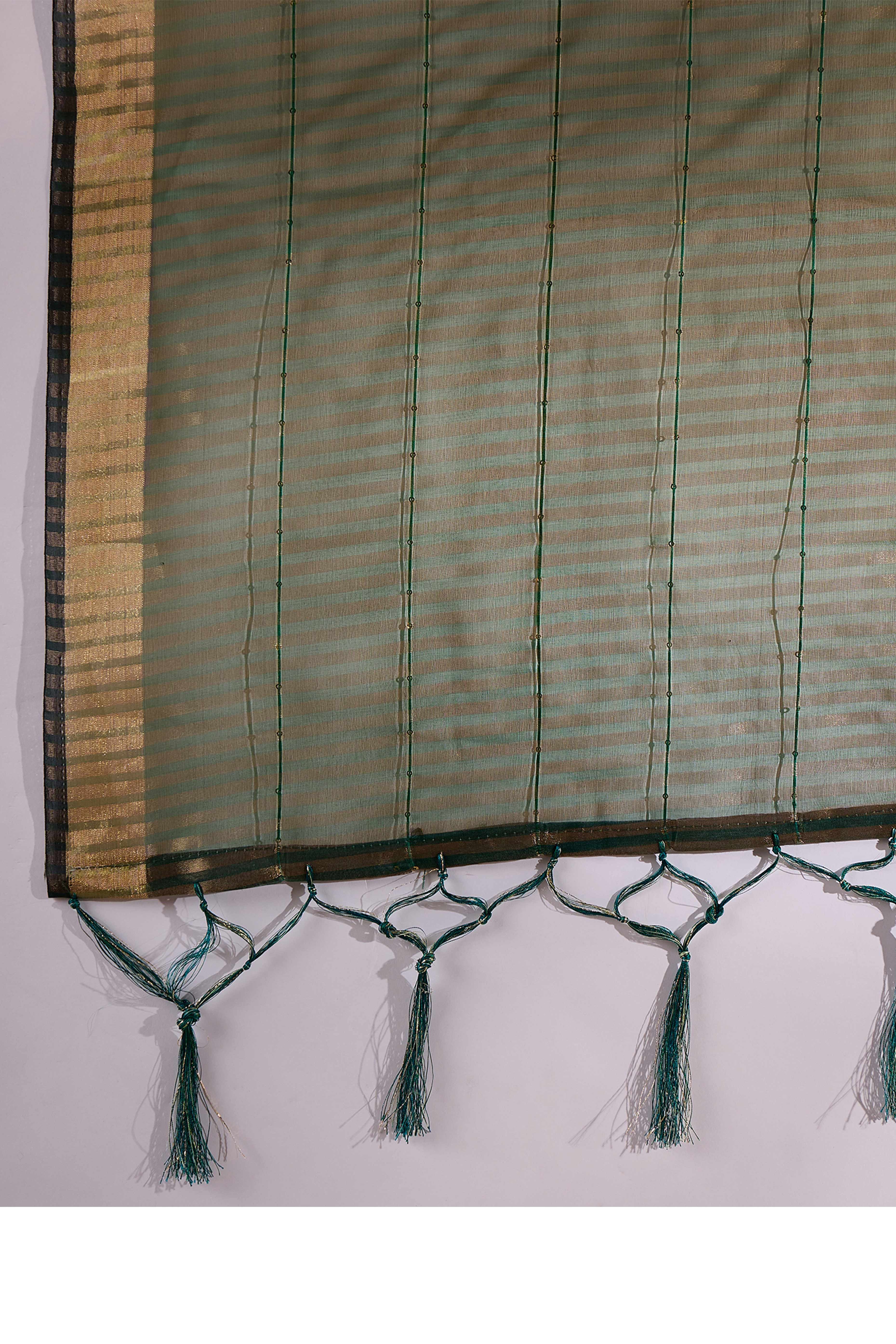 Green Organza Silk Saree Featuring Shimmering Sequins Embroidery & Elegant Tasselled Pallu - Image 7