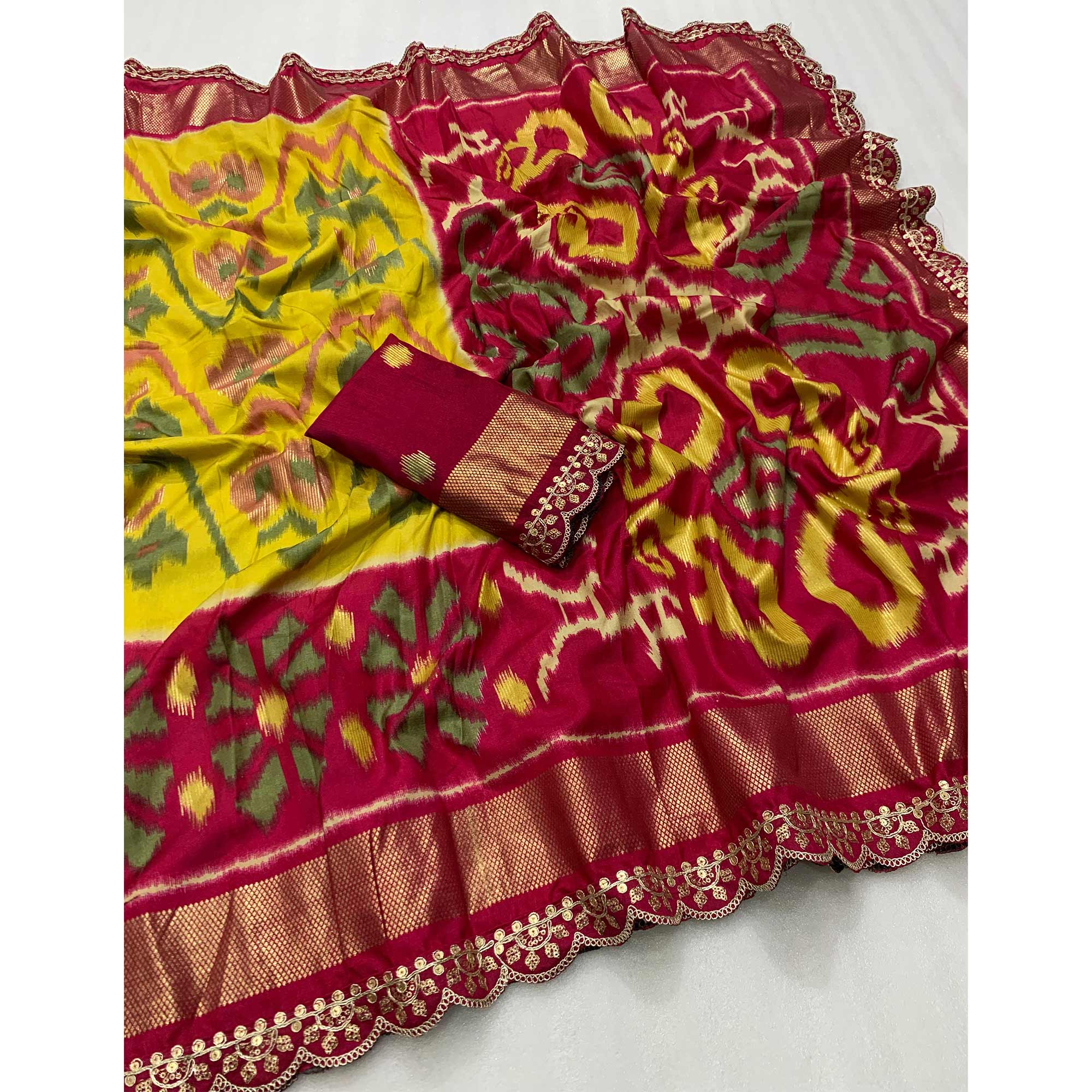 Green & Pink Ikkat Foil Printed Silk Saree With Sequins Embroidery Border - Image 3