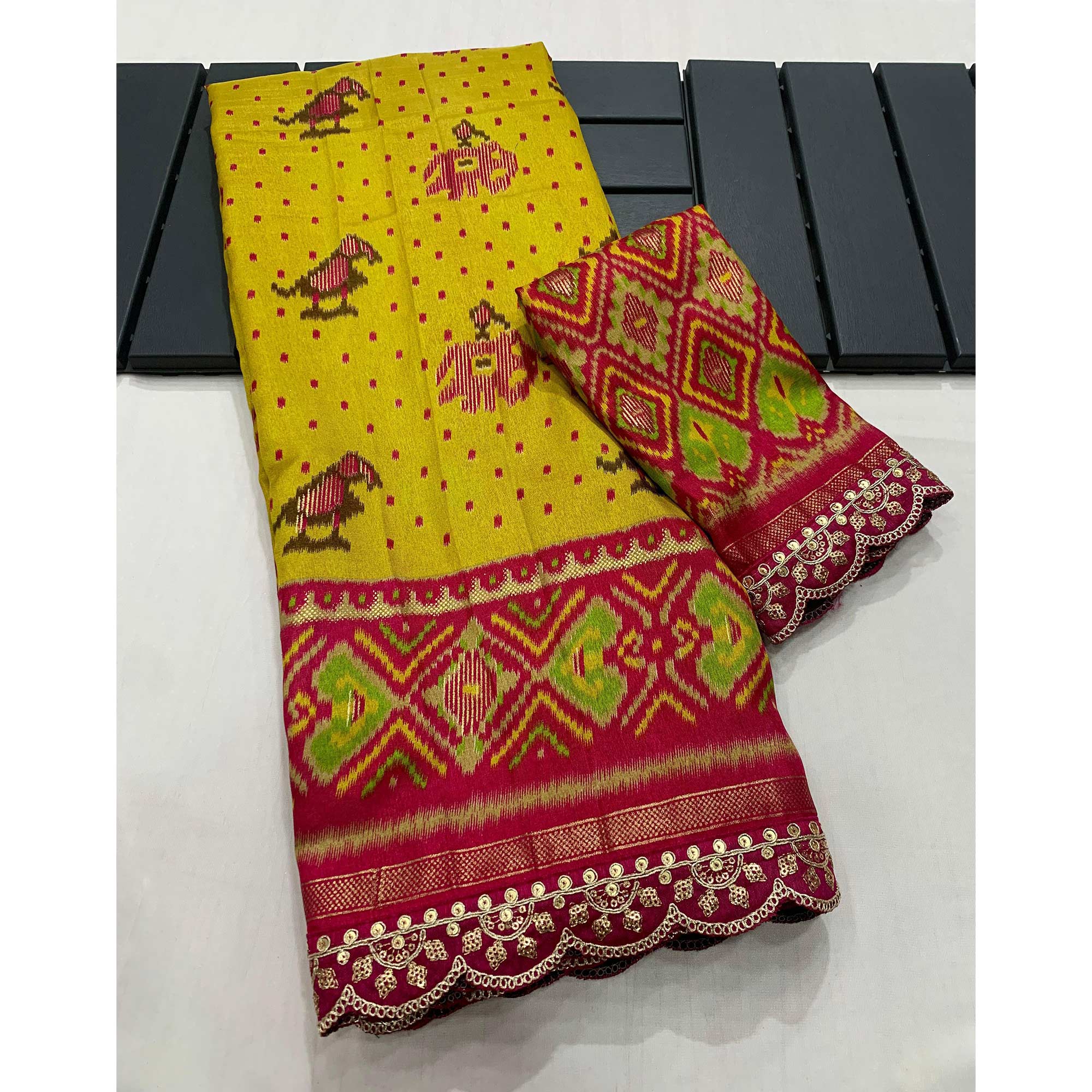 Green & Pink Ikkat Printed Dola Silk Saree With Sequins Embroidered Border - Image 4