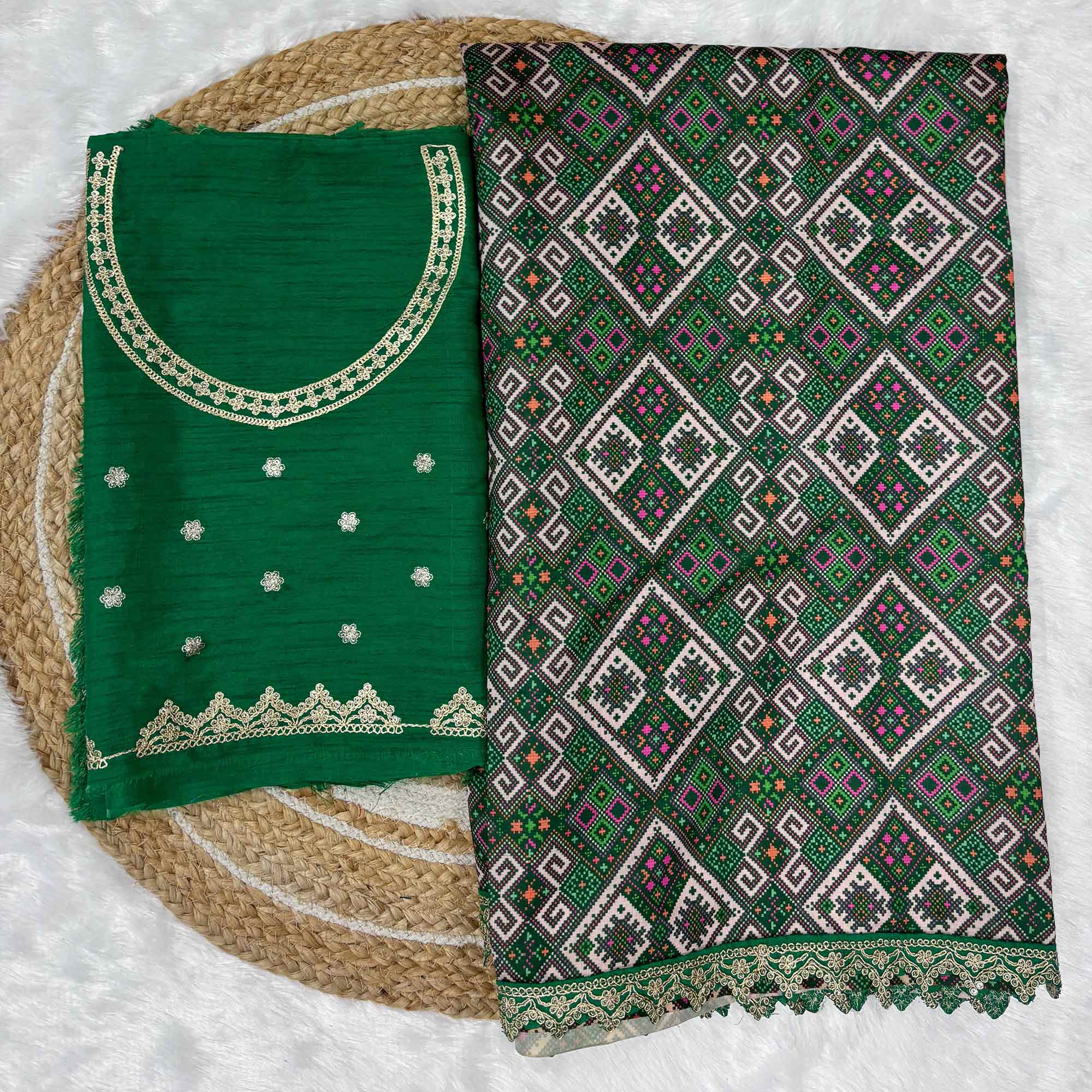 Green Printed Patola Tussar Silk Saree - Image 3