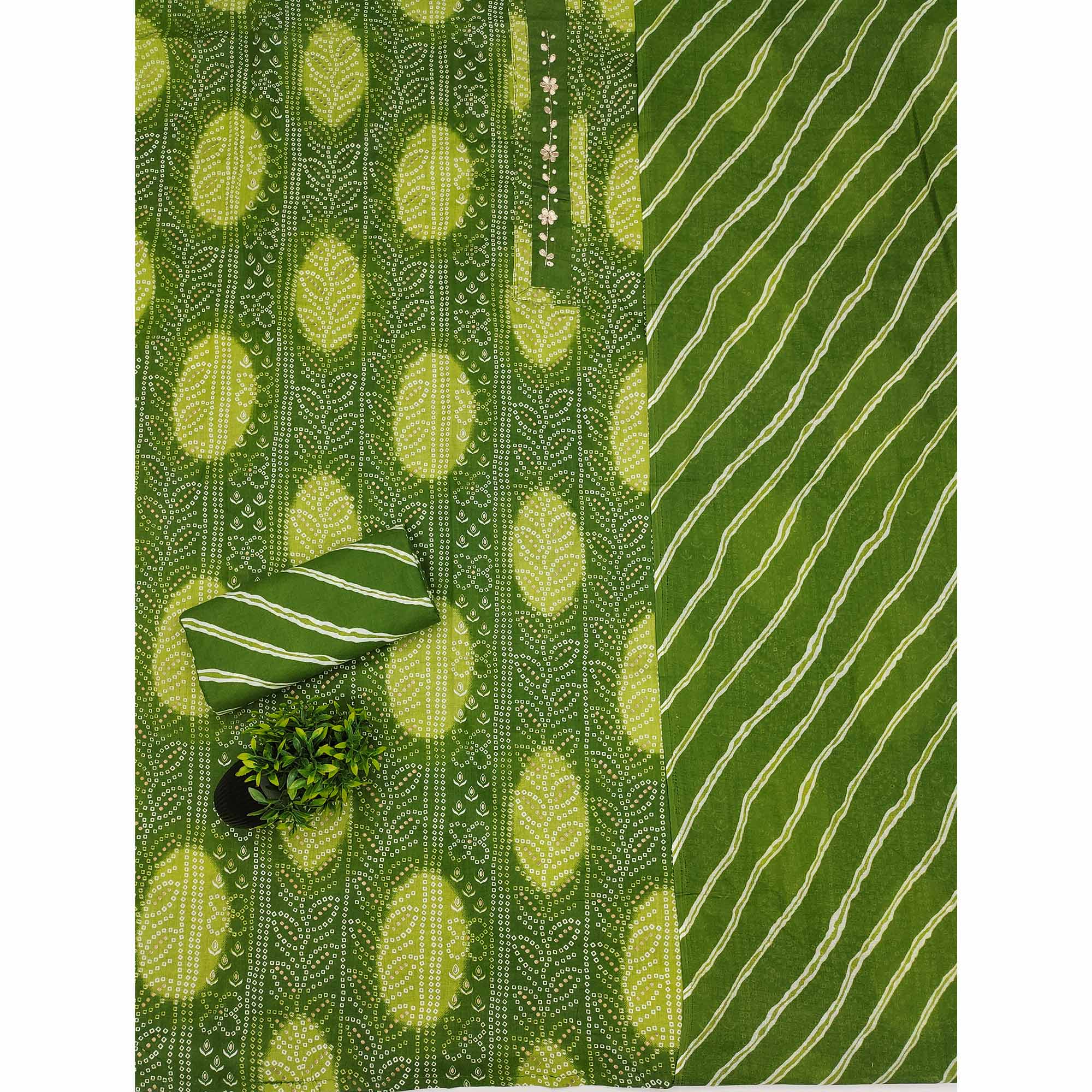 Green Pure Cotton Dress Material Adorned with Bandhani Print & Artistic Floral Handwork Detailing - Image 3
