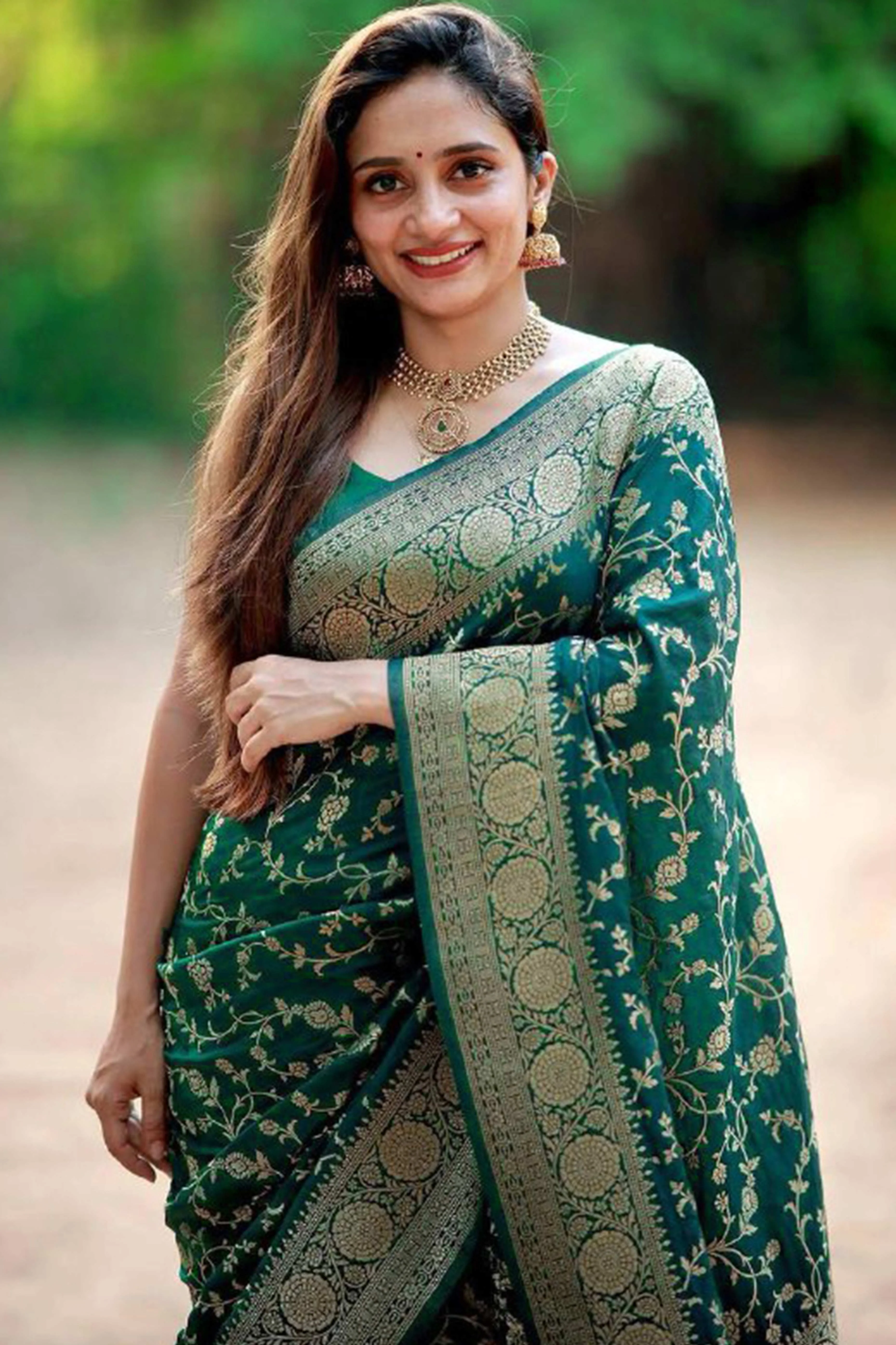 Green Saree in Pure Banarasi Silk with Artistically Woven Floral Zari Accents - Image 5