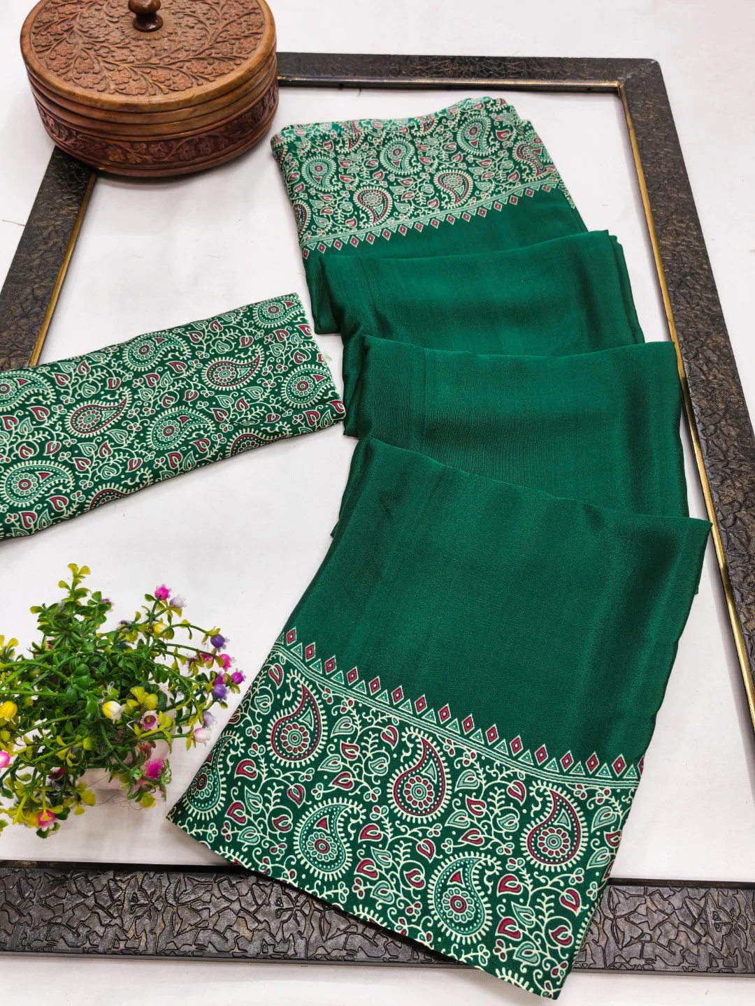 Green Satin Saree In Ajrakh Floral Print With Tassel Adorned Pallu - Image 2