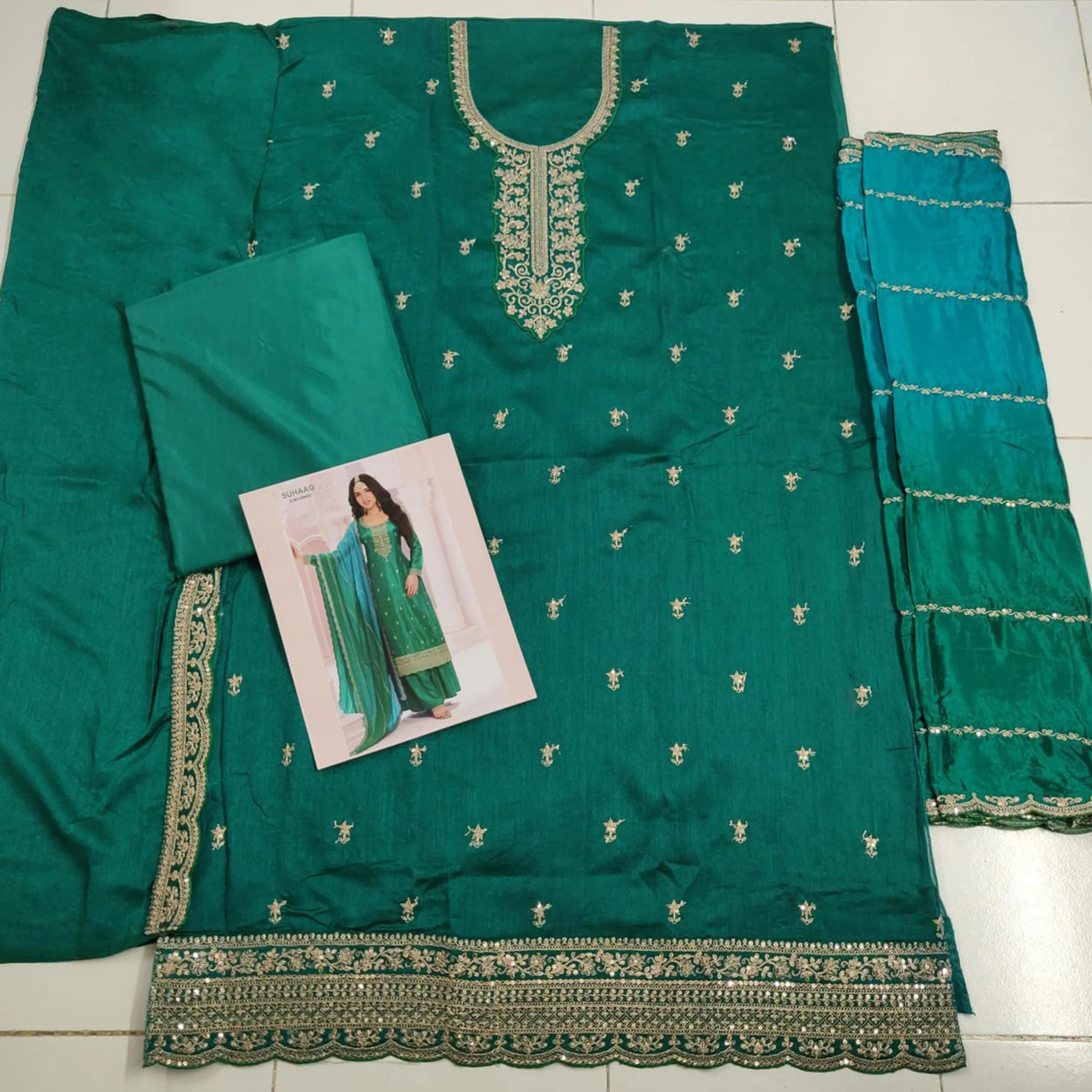 Green Sequins Embroidered Butti Vichitra Silk Semi Stitched Salwar Suit - Image 4
