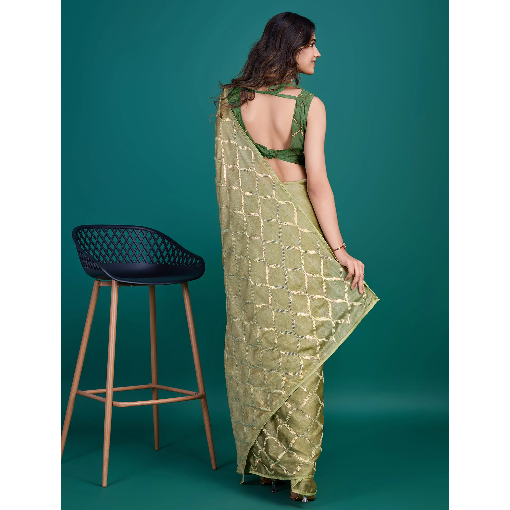 Green Sequins Embroidered Georgette Saree - Image 7