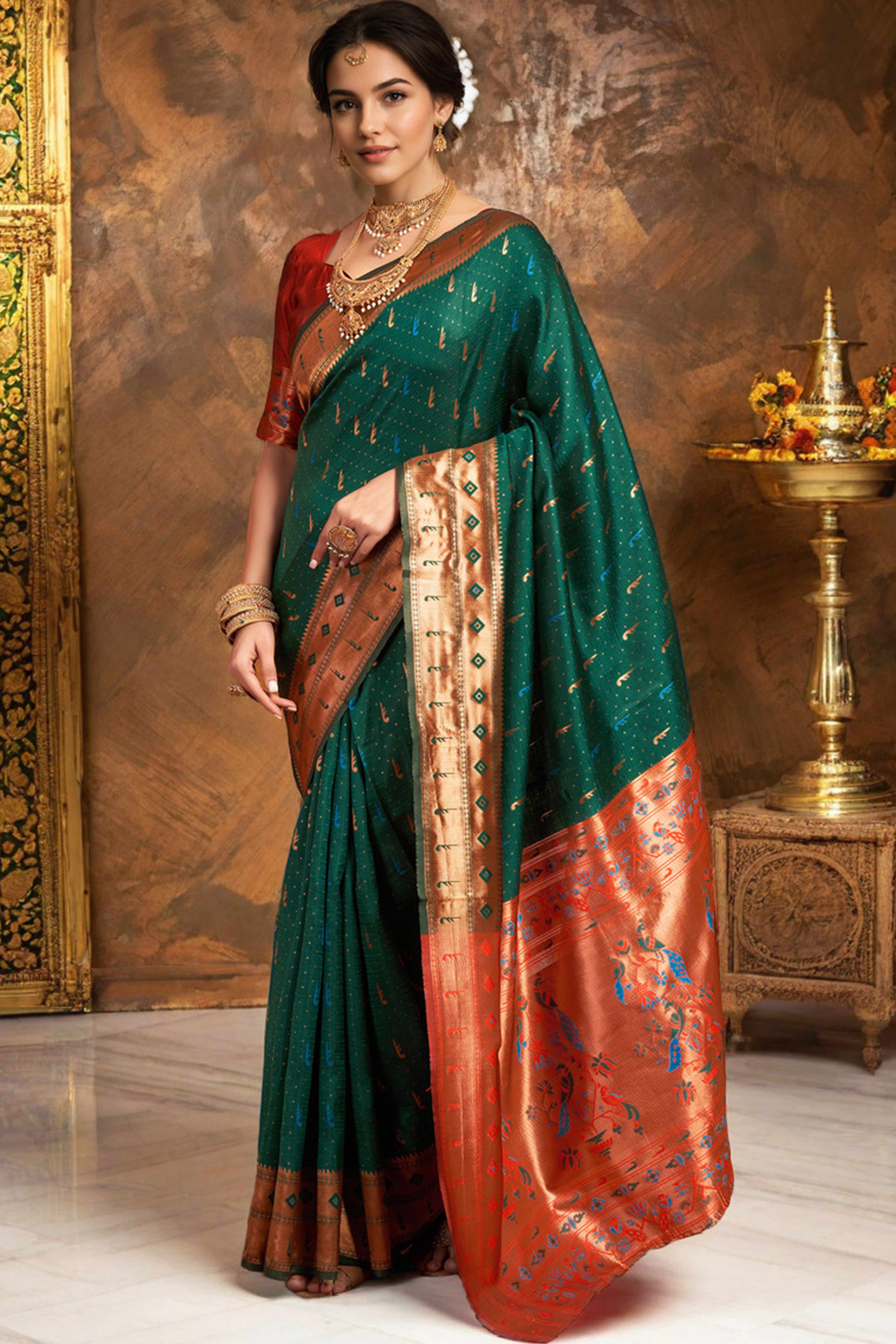 Green Silk Blend Paithani Saree Adorned With Zari Weaving & Peacock Motif Pallu - Image 3