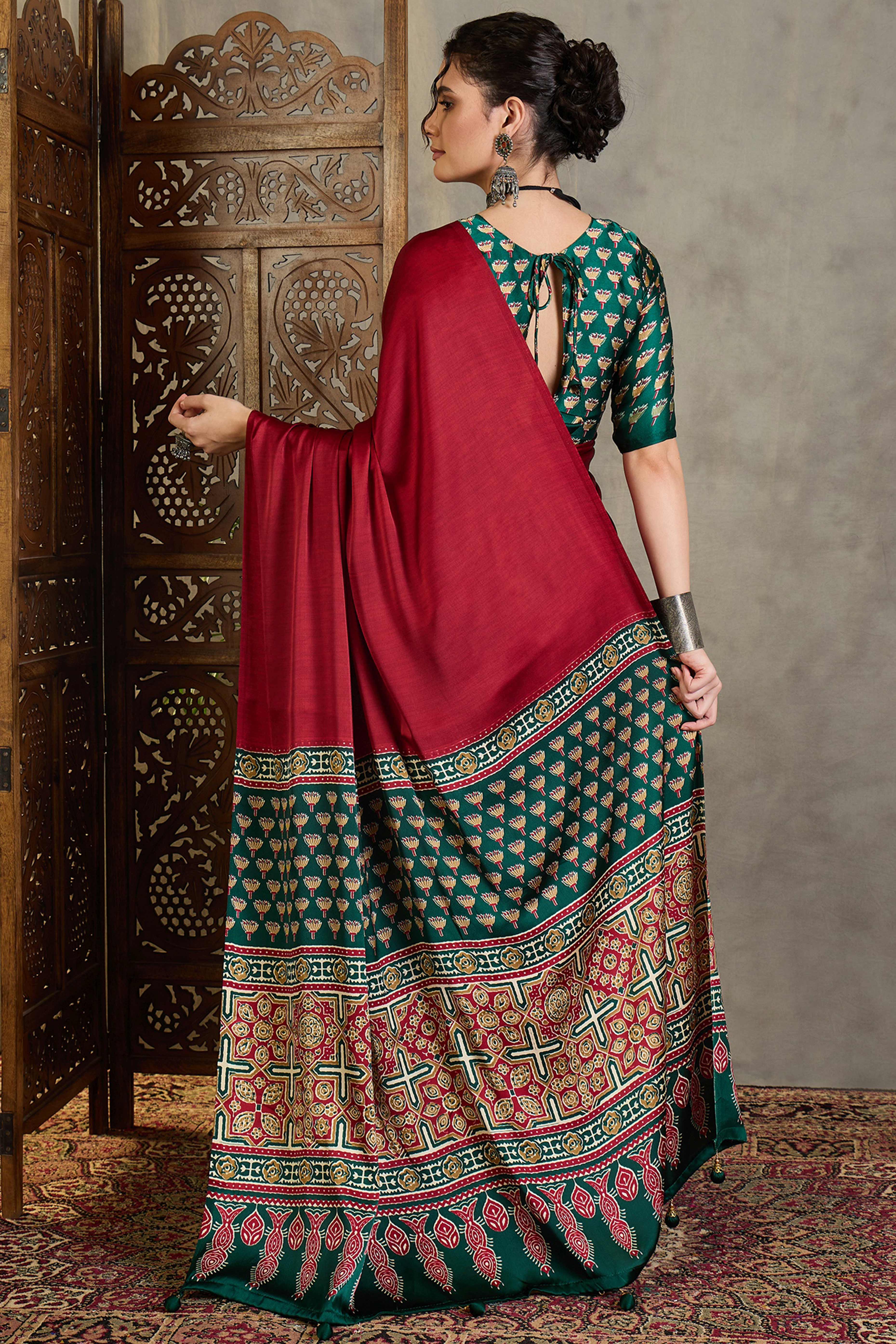 Green Solid Modal Satin Saree Highlighted with Classic Ajrakh Pallu Design - Image 5