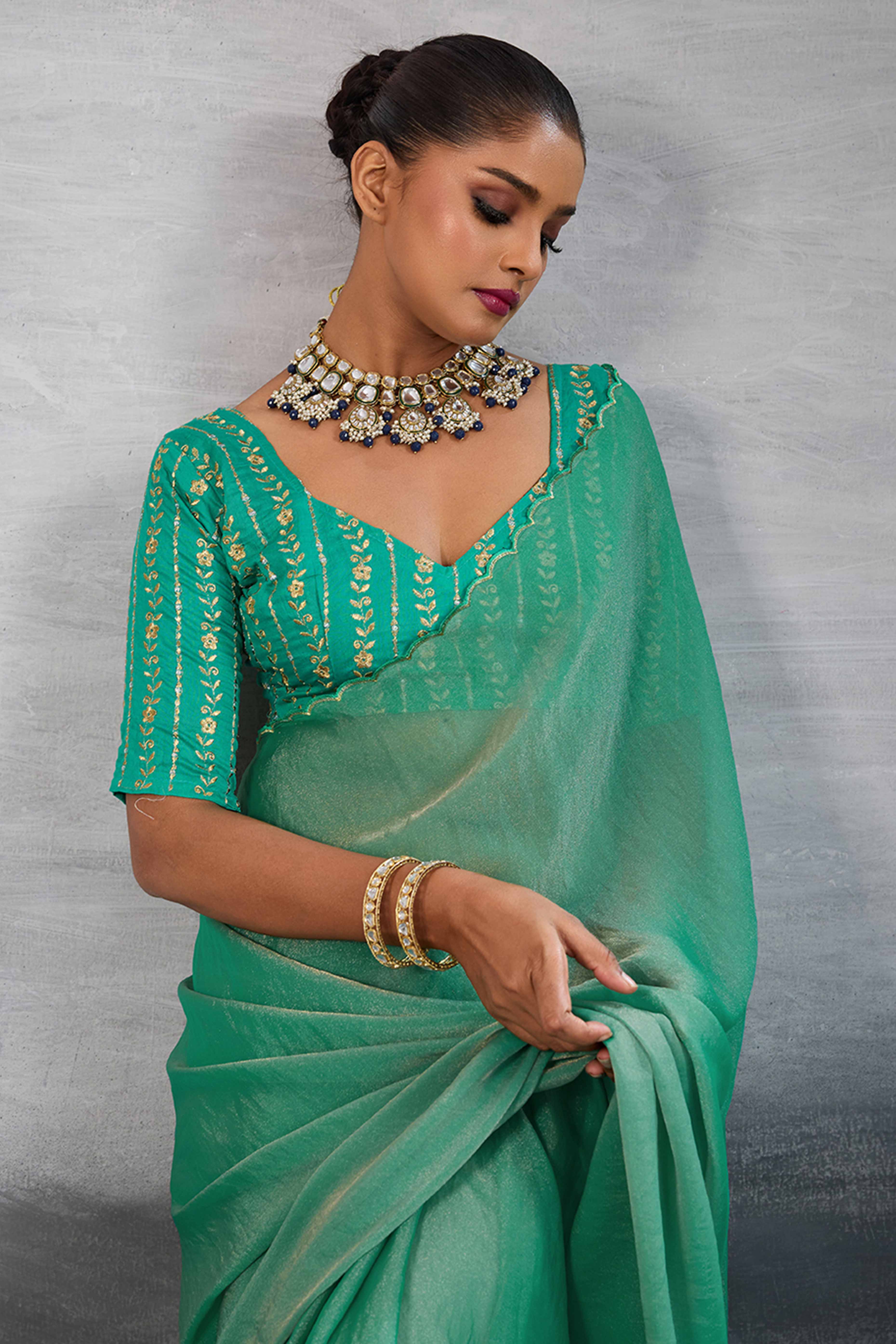 Green Solid Organza Jimmy Choo Saree Accentuated With Elegant Cutwork Border Detailing - Image 6