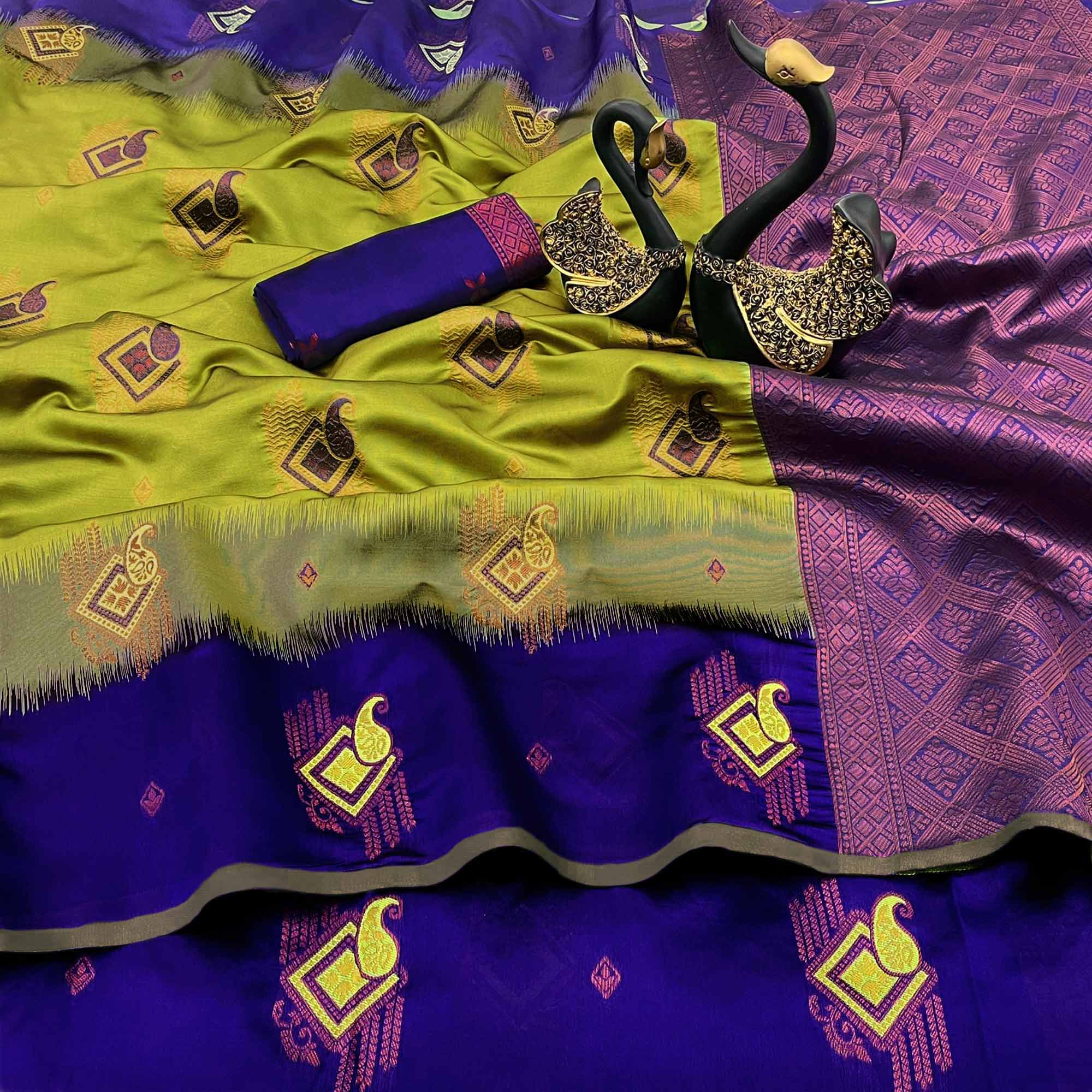 Green & Violet Classic Tissue Silk Saree with Zari Weaving - Image 3