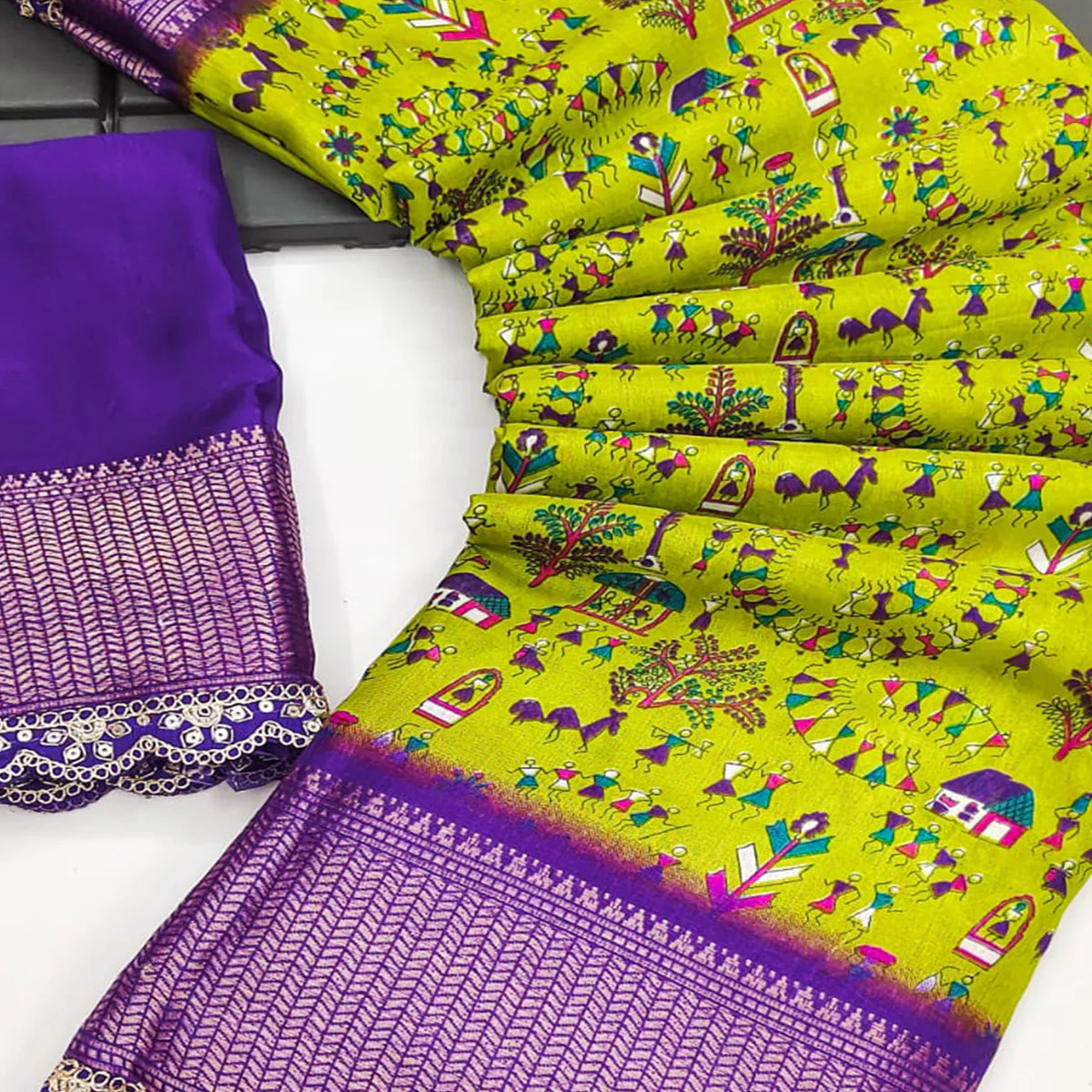 Green Warli Printed Dola Silk Saree With Zari Border - Image 2