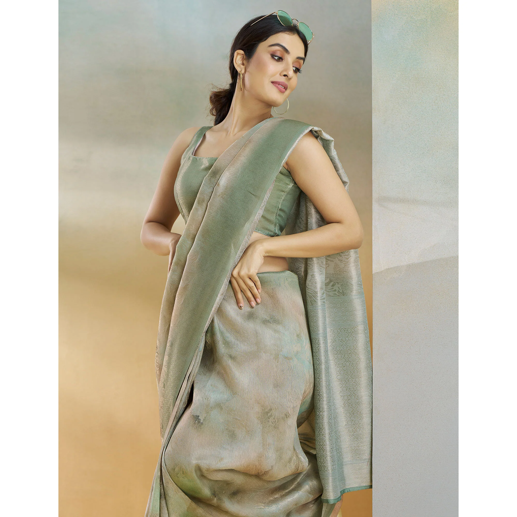 Green Woven With Digital Printed Linen Saree - Image 6