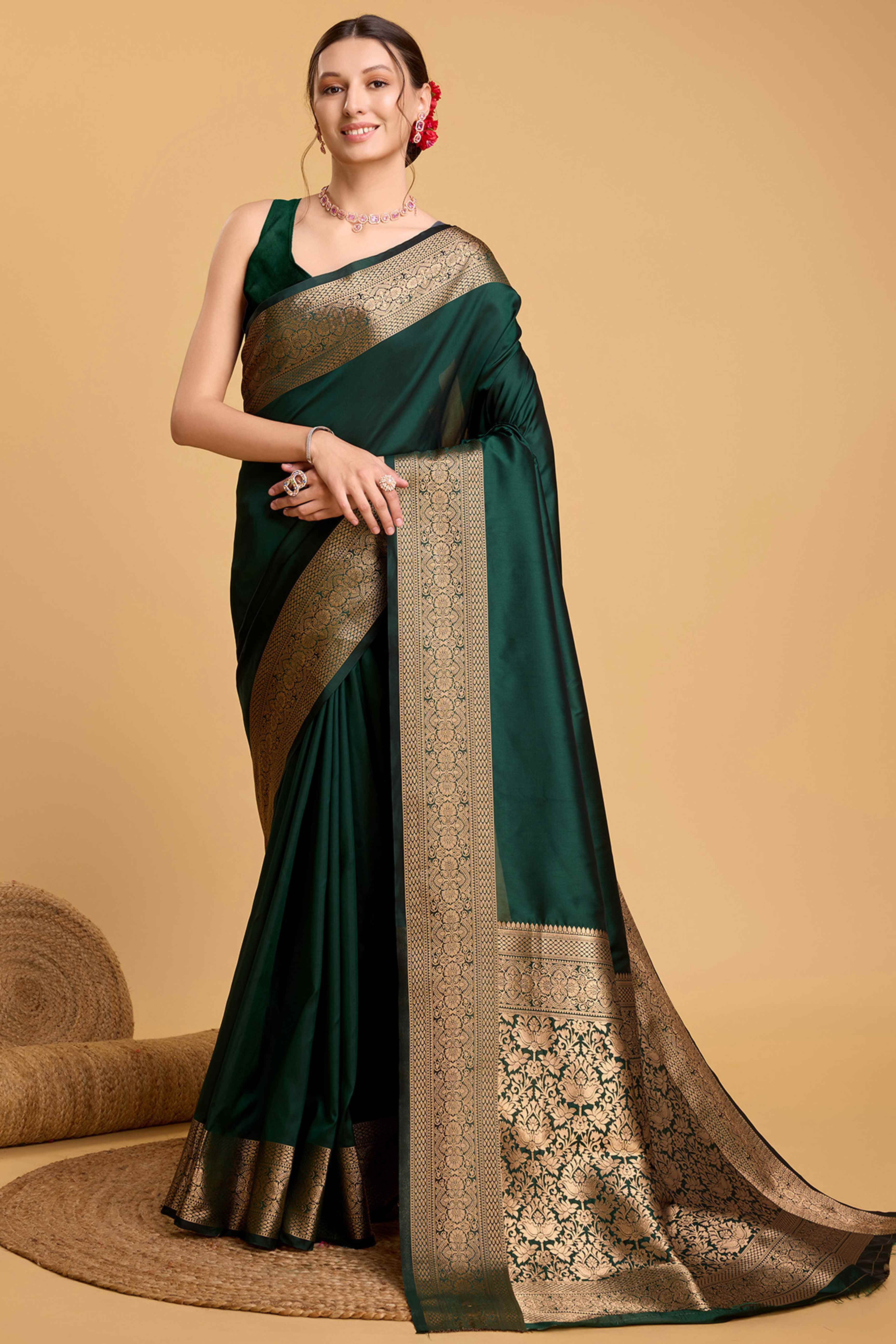 Green Zari Weaving Banarasi Silk Saree - Image 3