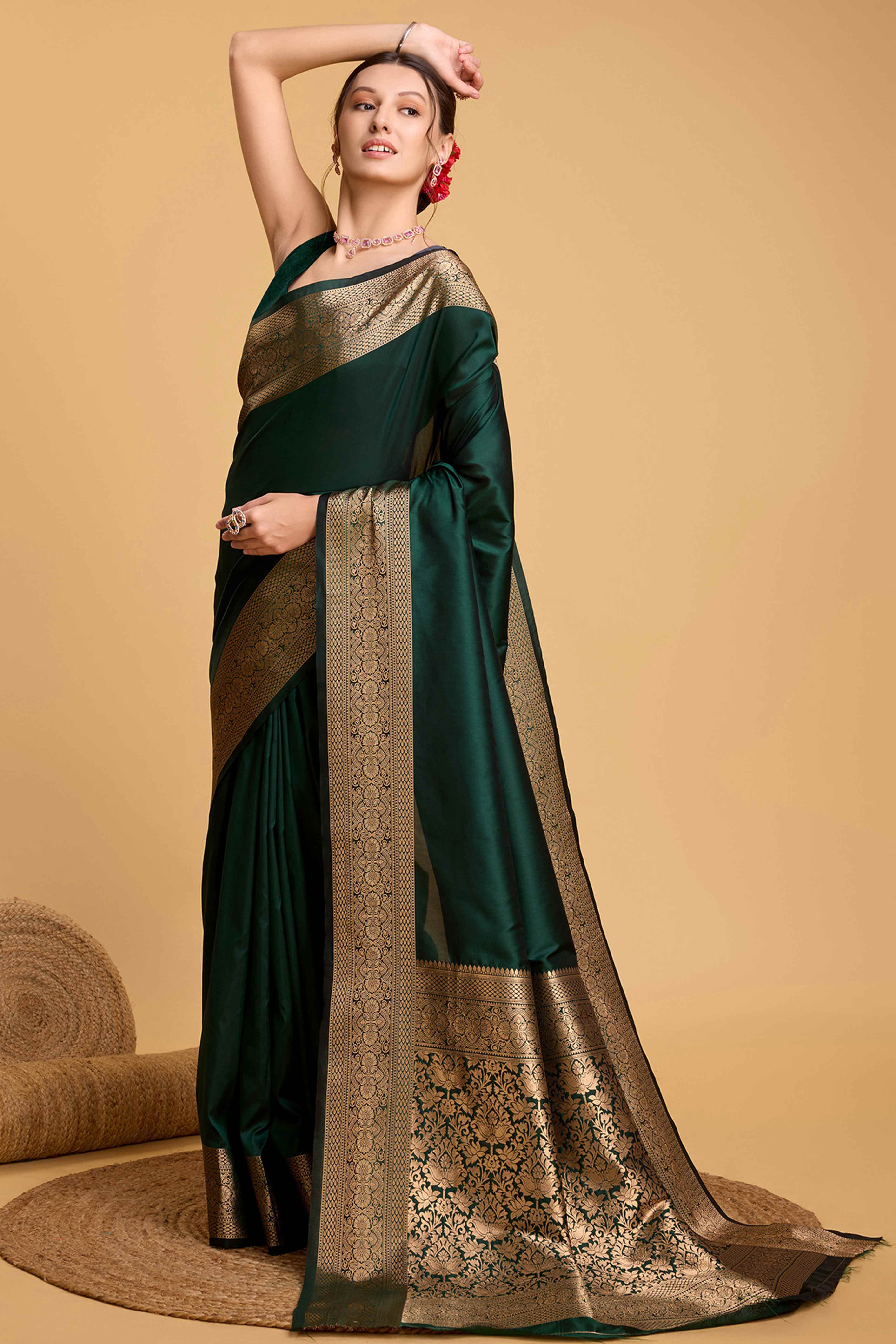 Green Zari Weaving Banarasi Silk Saree - Image 4