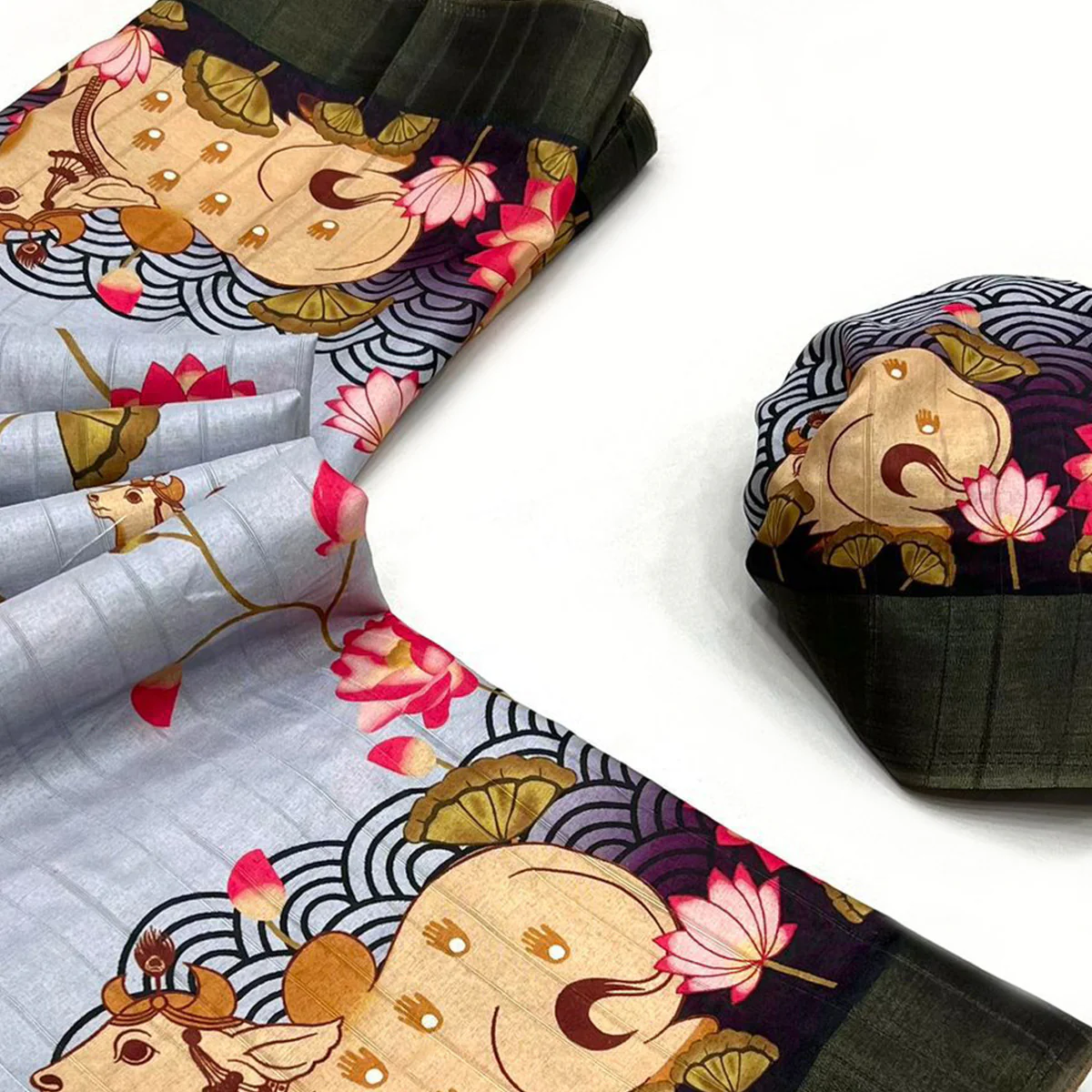 Grey & Black Floral Digital Printed Tussar Silk Saree - Image 2