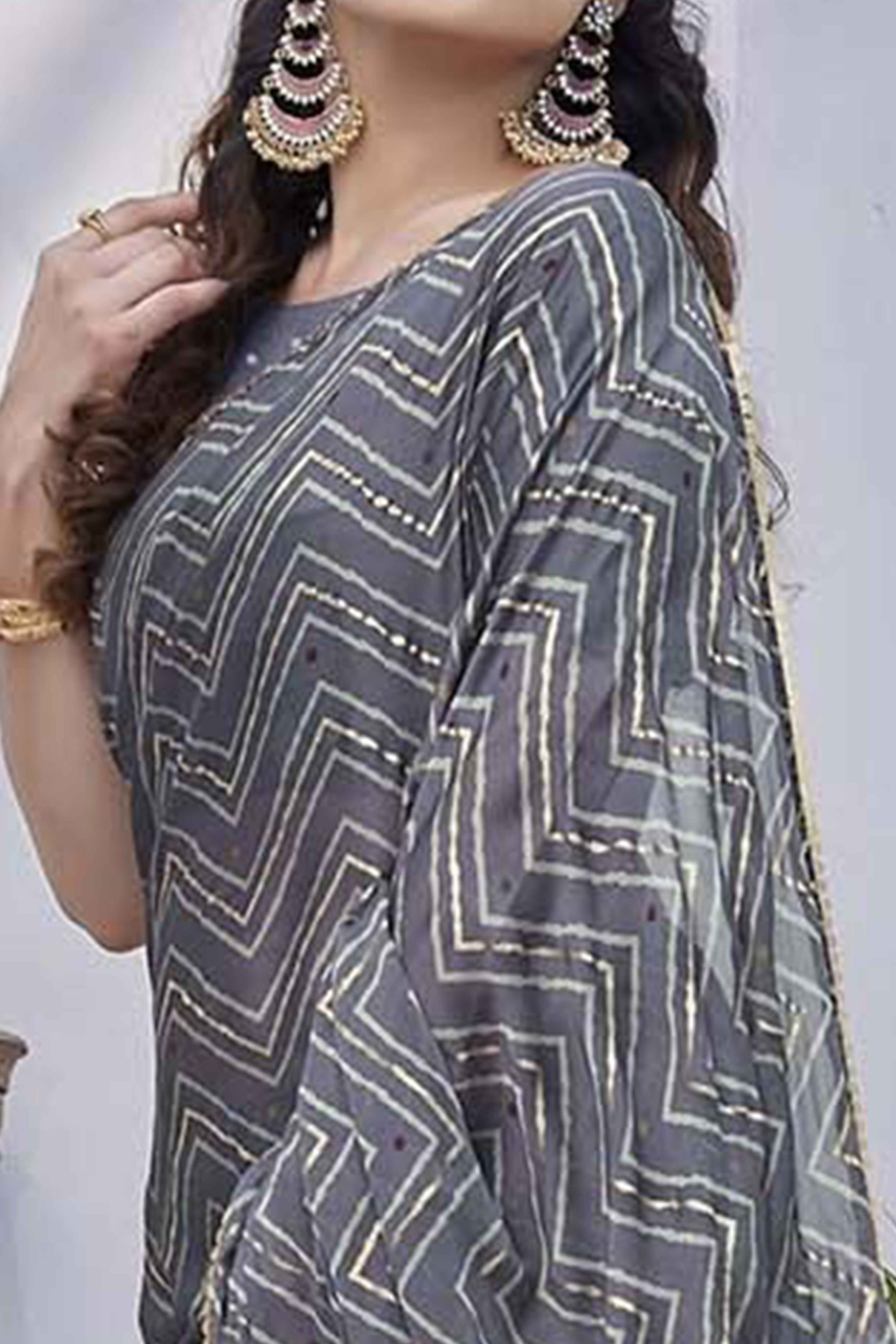 Grey Chiffon Saree With Zig-Zag Foil Print & Golden Lace Border - Image 2