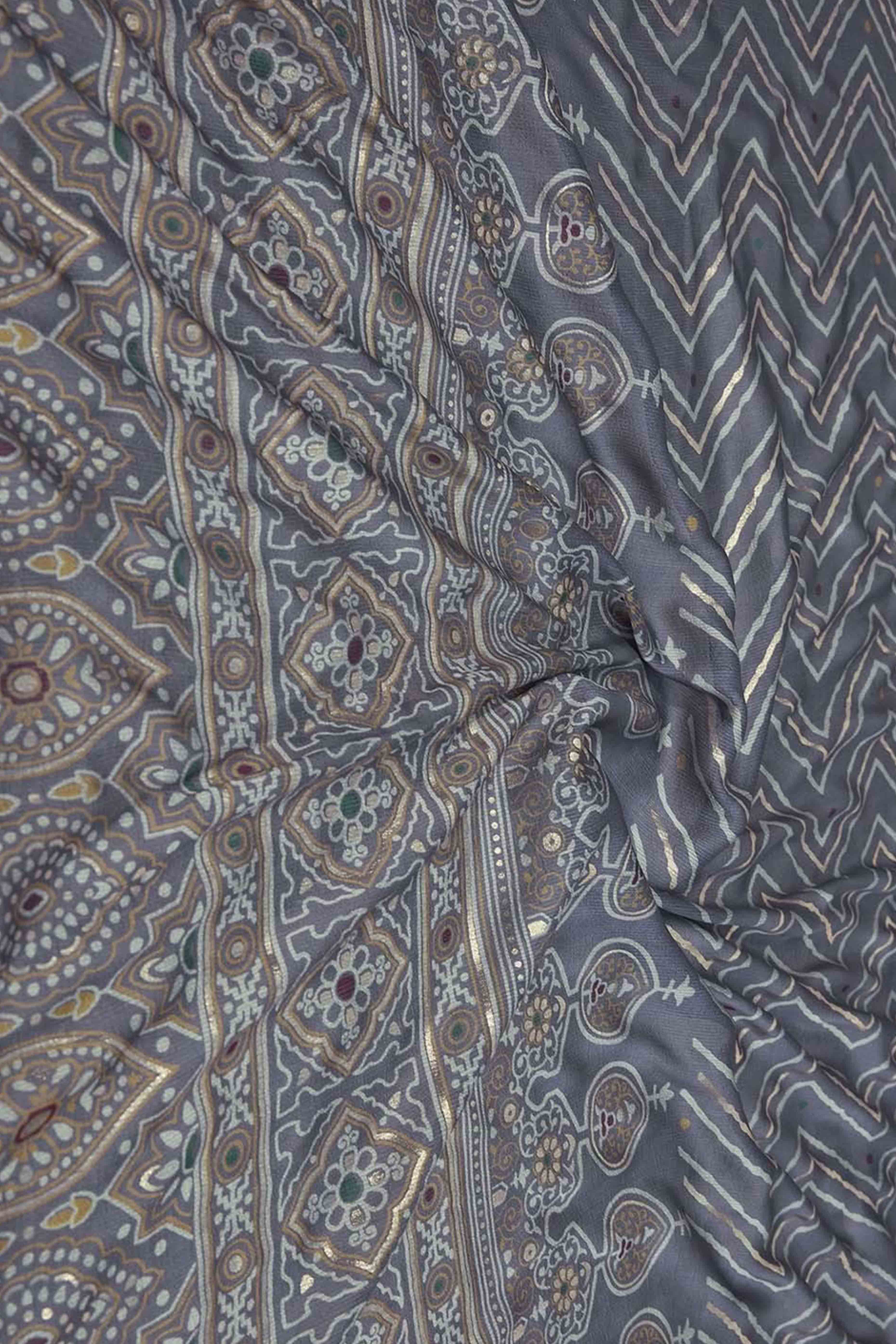 Grey Chiffon Saree With Zig-Zag Foil Print & Golden Lace Border - Image 7