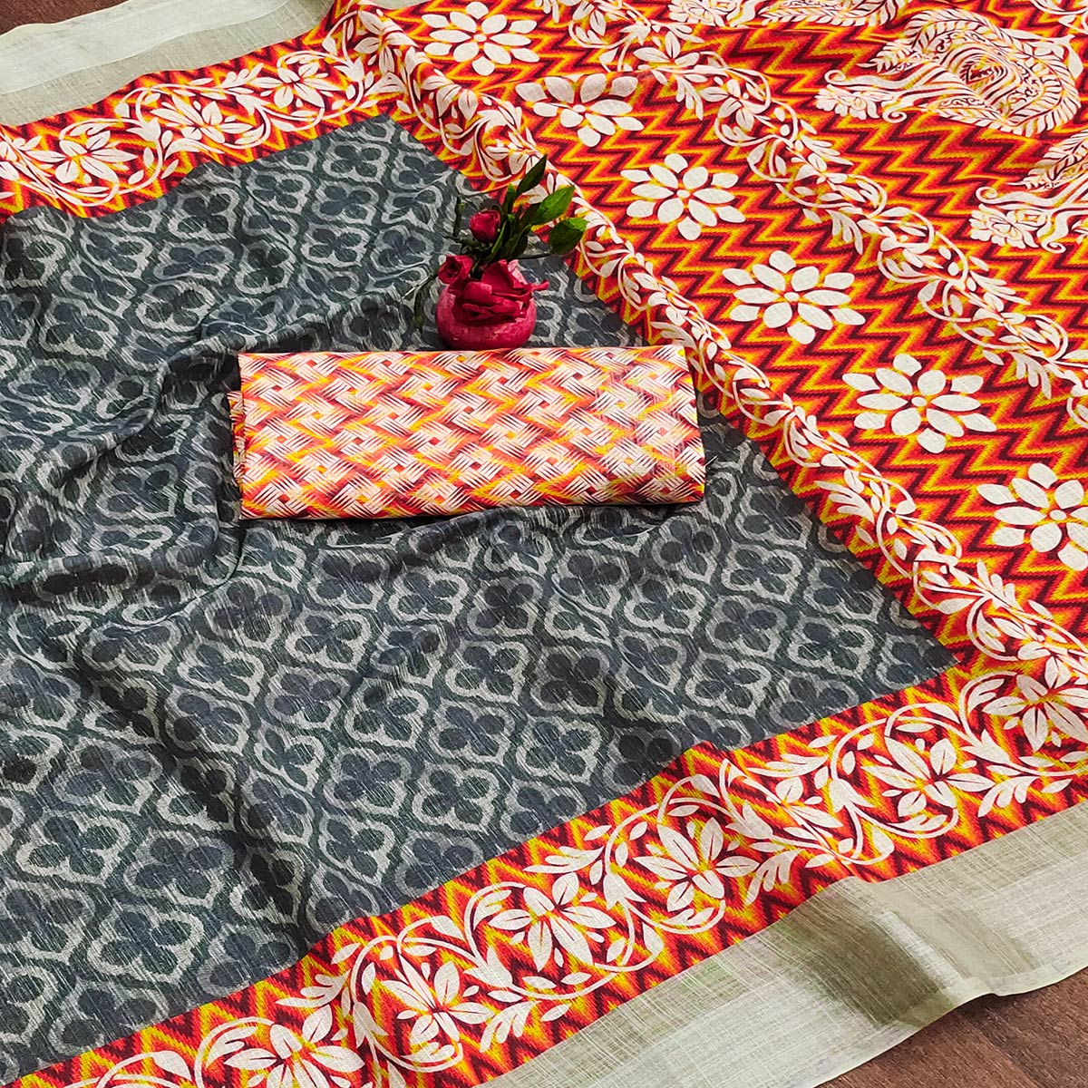 Grey Digital Print Linen Saree - Image 2