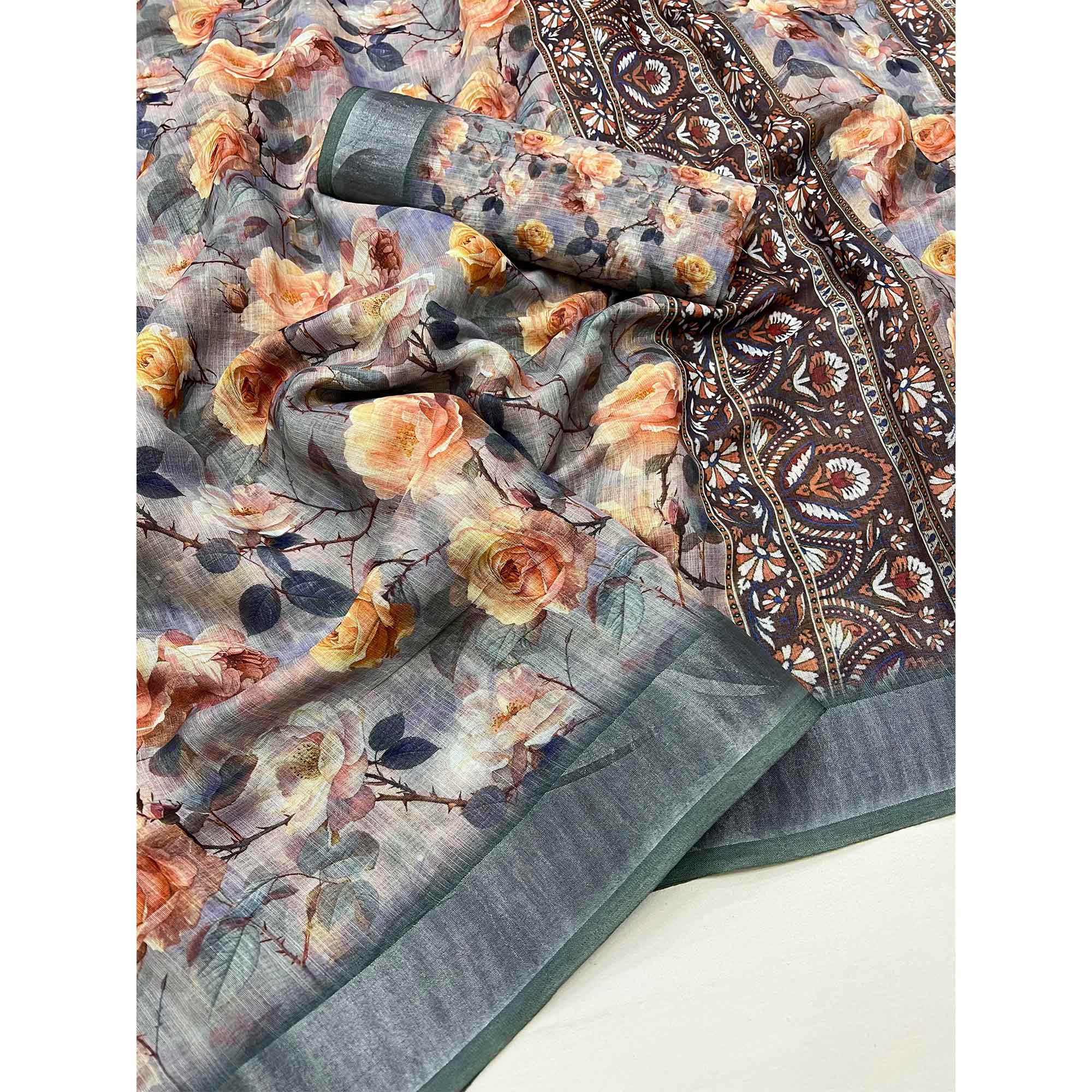 Grey Floral Digital Printed Linen Saree With Zari Border - Image 3