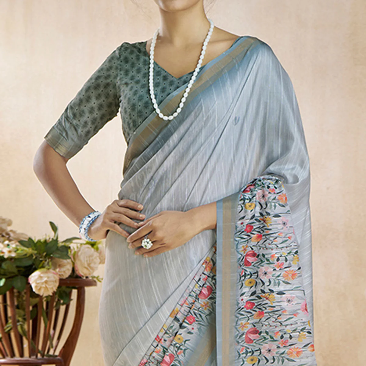 Grey Floral Digital Printed Pure Silk Saree - Image 3