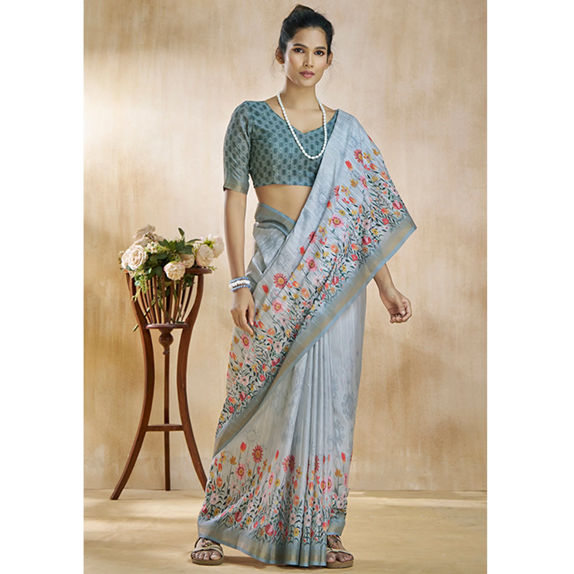 Grey Floral Digital Printed Pure Silk Saree - Image 4