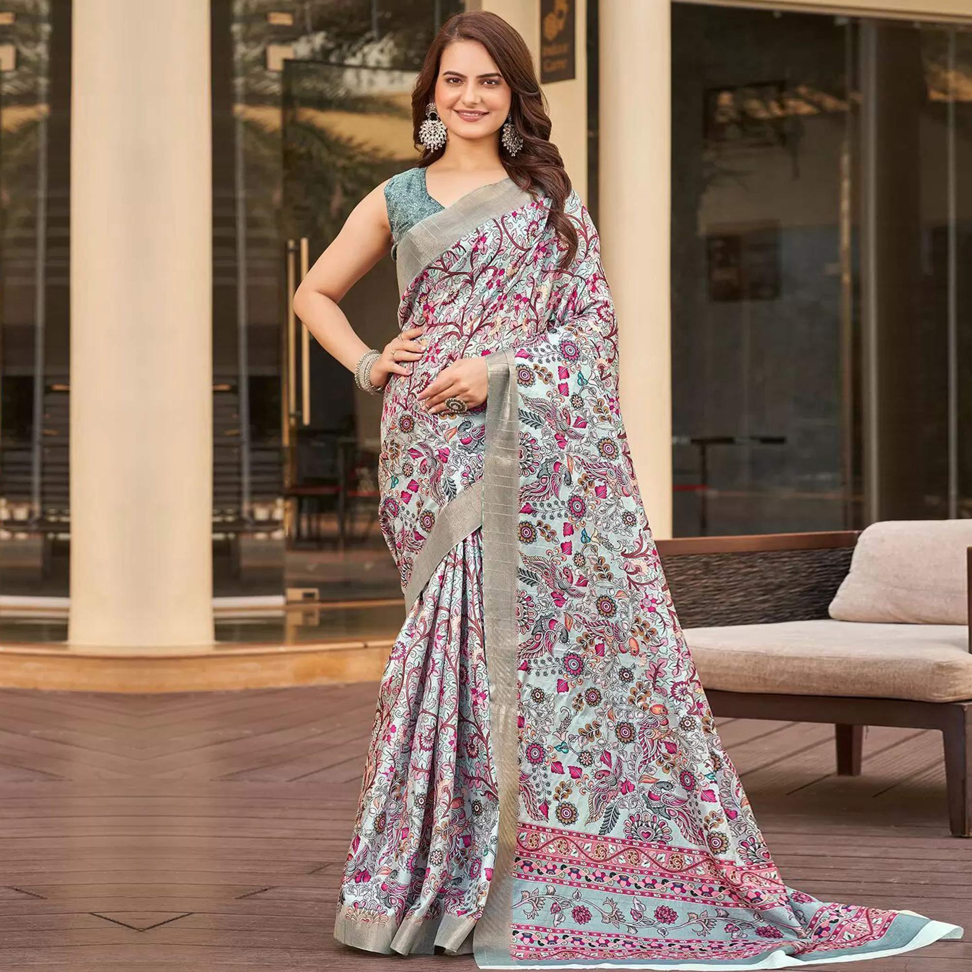 Grey Floral Digital Printed Tussar Silk Saree - Image 2