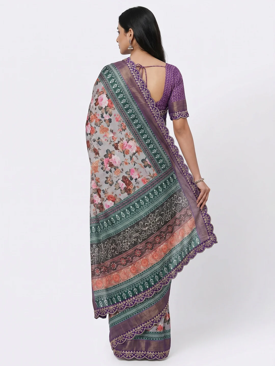 Grey Floral Digital Printed Tussar Silk Saree With Sequins Embroidered Border - Image 3