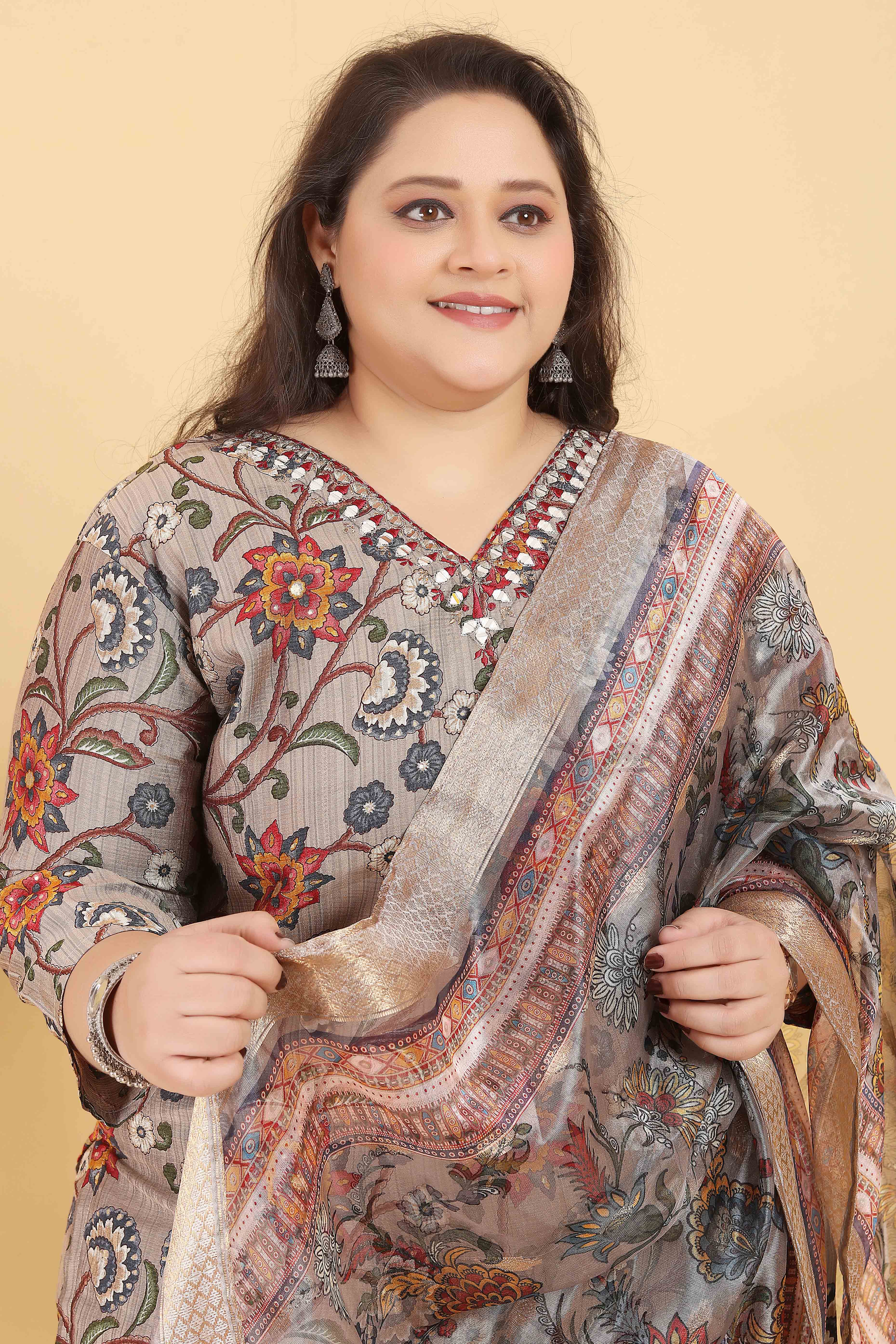 Grey Floral Foil Printed With Mirror Handwork Viscose Salwar Suit - Image 4